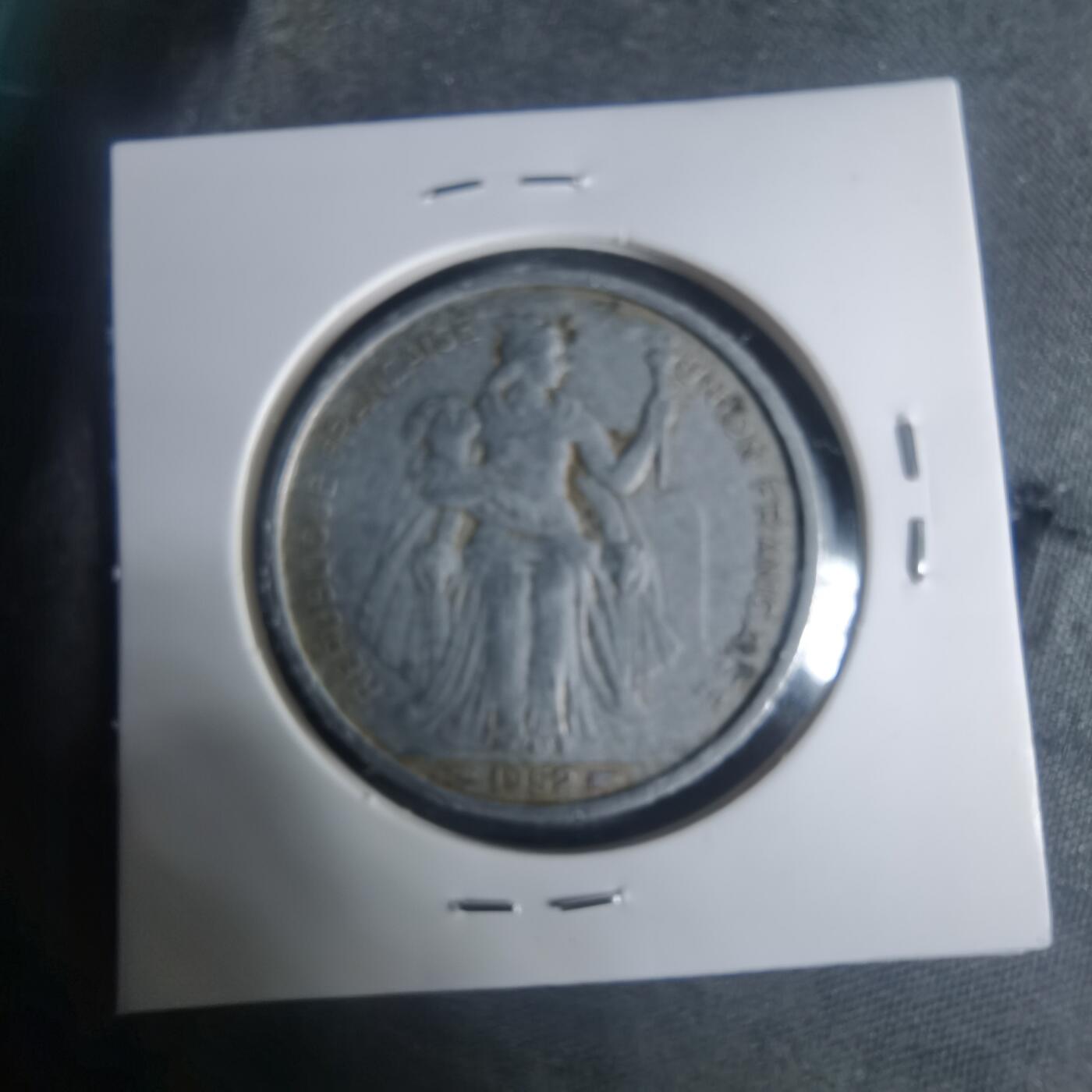 沼泽如烟--第931场 法属新喀里多尼亚1952年5法郎