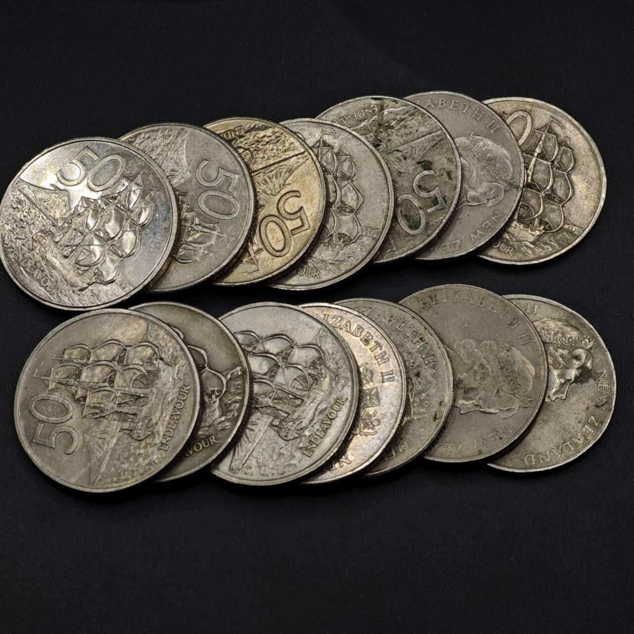 【淘币小摊】实时拍第八百二十七拍   散币场   满百包邮可预留二周 每周一统一发货   新西兰50分14枚