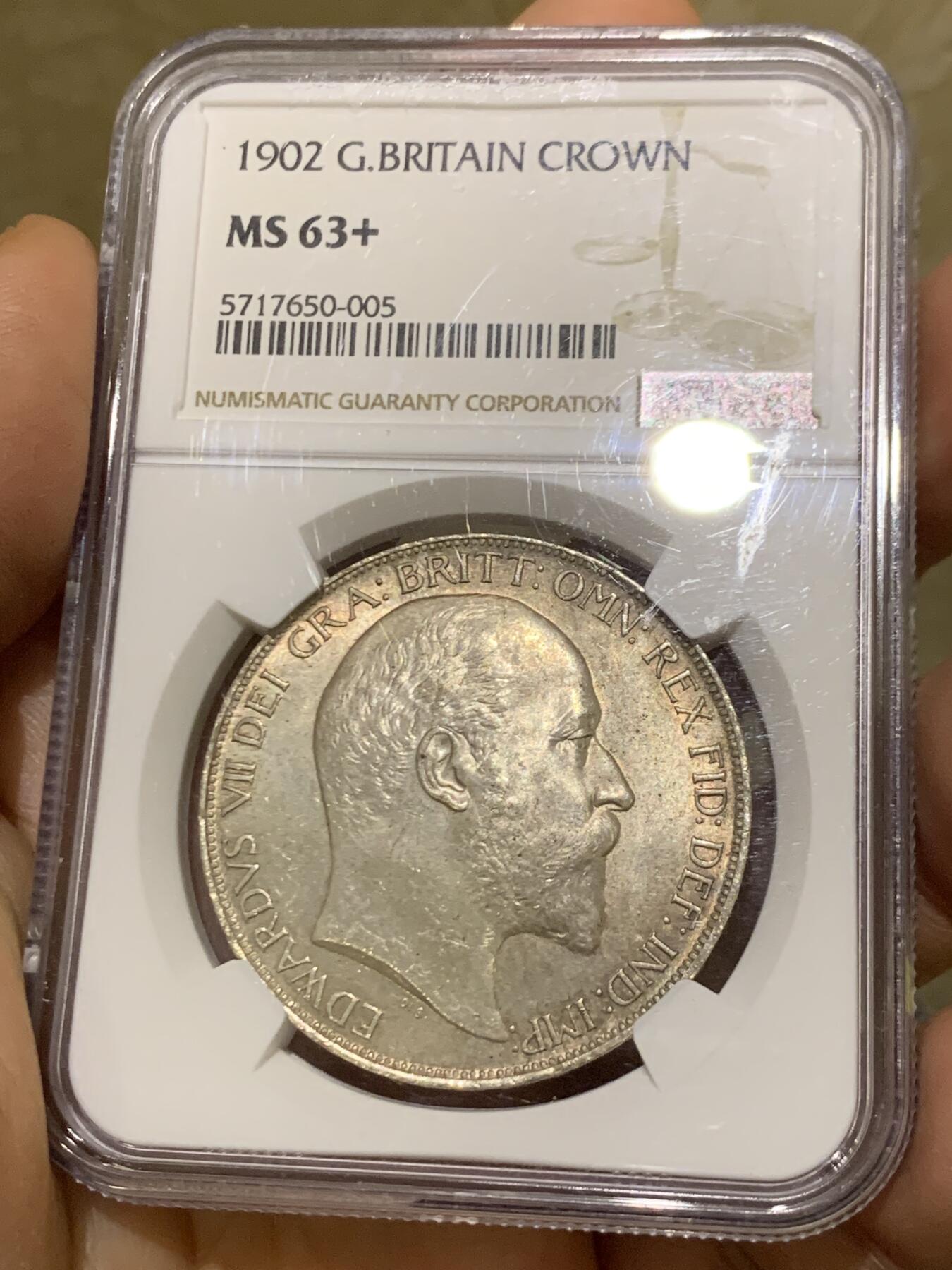 《竞宝斋》第447场 周日，周一，2场连拍 （全场包邮） NGC MS63+ 英国 1902年 爱德华七世 克朗 马剑银币 双面老包浆 打制深俊