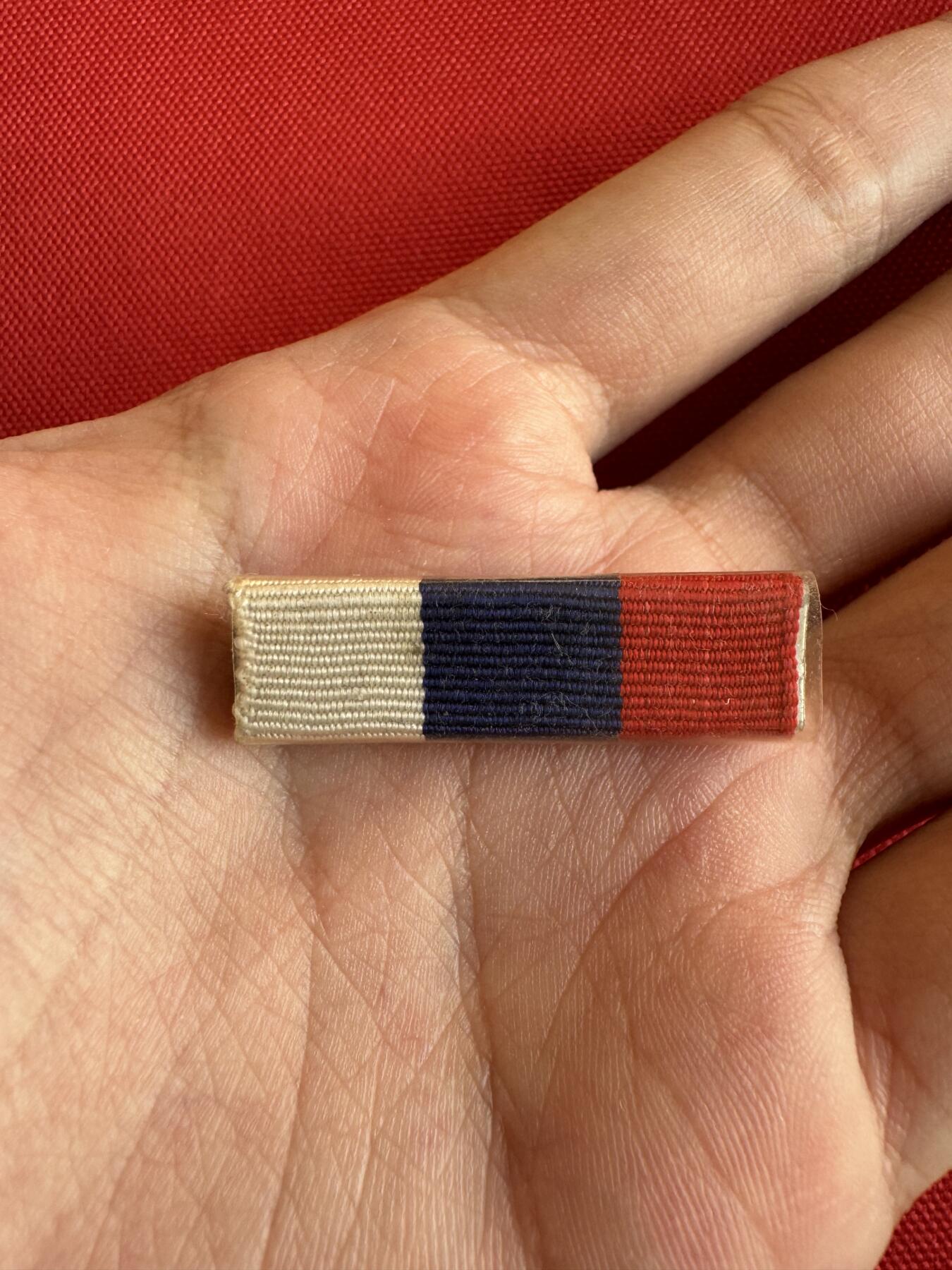 五哥徽章群   14号周日晚上八点4群联拍 略章