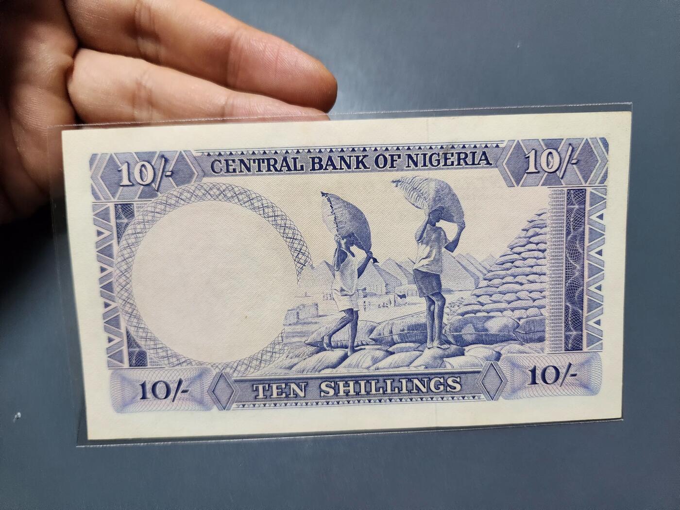 12月13号晚上8点 外国纸币自动截拍第72场 尼日利亚 1968年10先令 近新 稀少早期英镑制