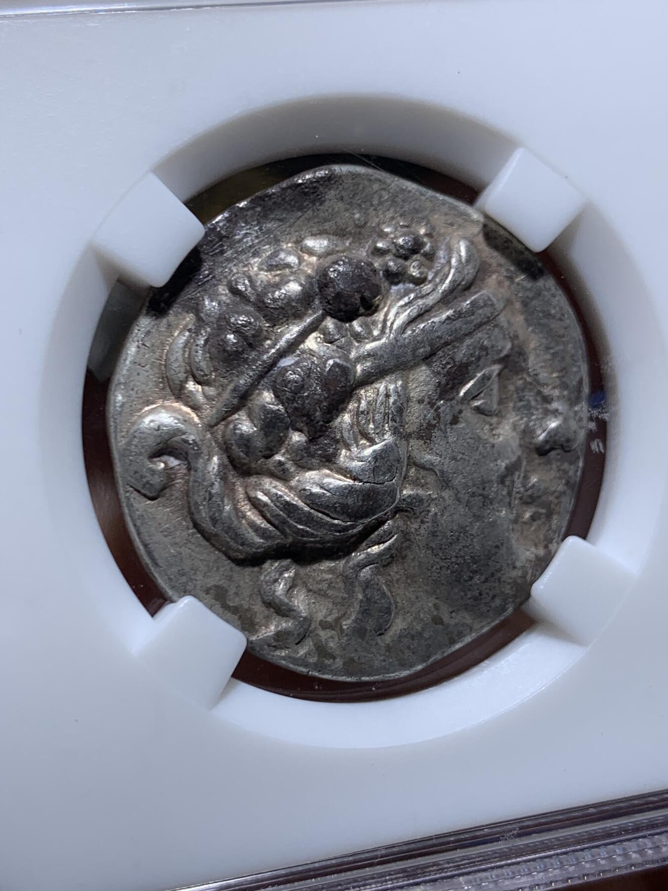 《竞宝斋》第447场 周日，周一，2场连拍 （全场包邮） ZDGS Ch VF 古希腊色雷斯地区148.B.C-80.B.C萨索斯岛4德拉克马银币 正面酒神狄俄尼索斯头像 背面大力神手持棍棒与狮皮 整体状态细节见图