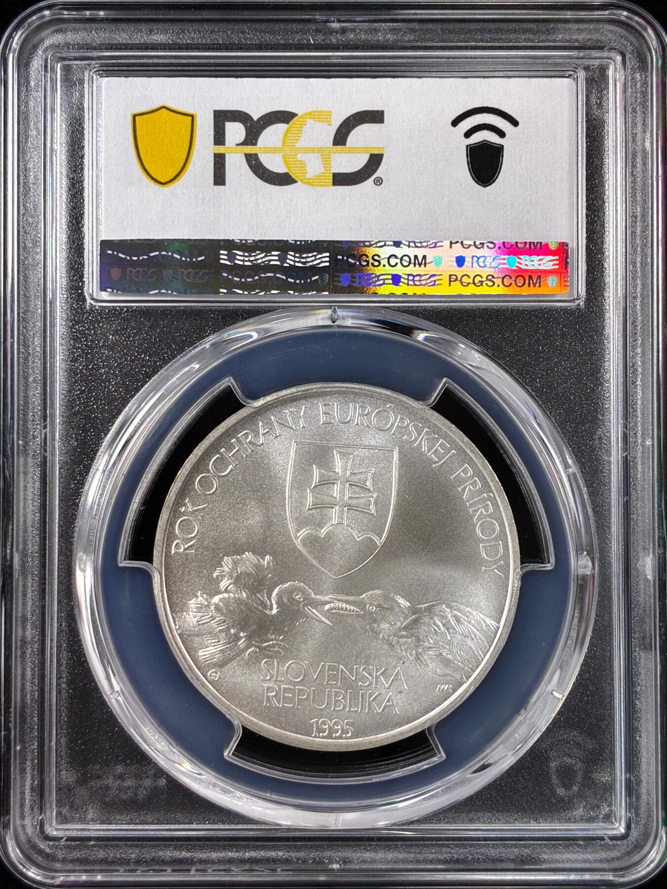 【雨安】【直播拍卖】【世界币章121期-评级币】2025-12-20 周六 19:30 保真 [评级现代] Slovakia 斯洛伐克 200克朗 1995年 鸟  PCGS-MS69