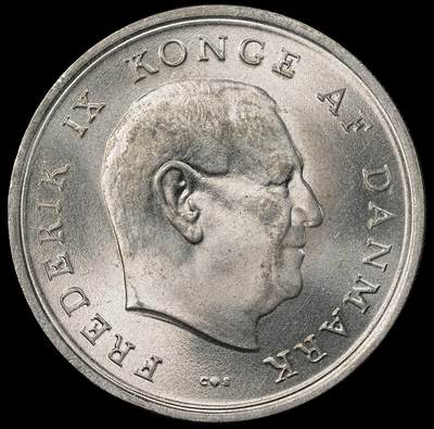 修遠堂世界钱币第九十七期 - 1967 年丹麦-玛格丽特公主与法国亨里克亲王结婚纪念 10 克朗银币  20.40g，含银80%