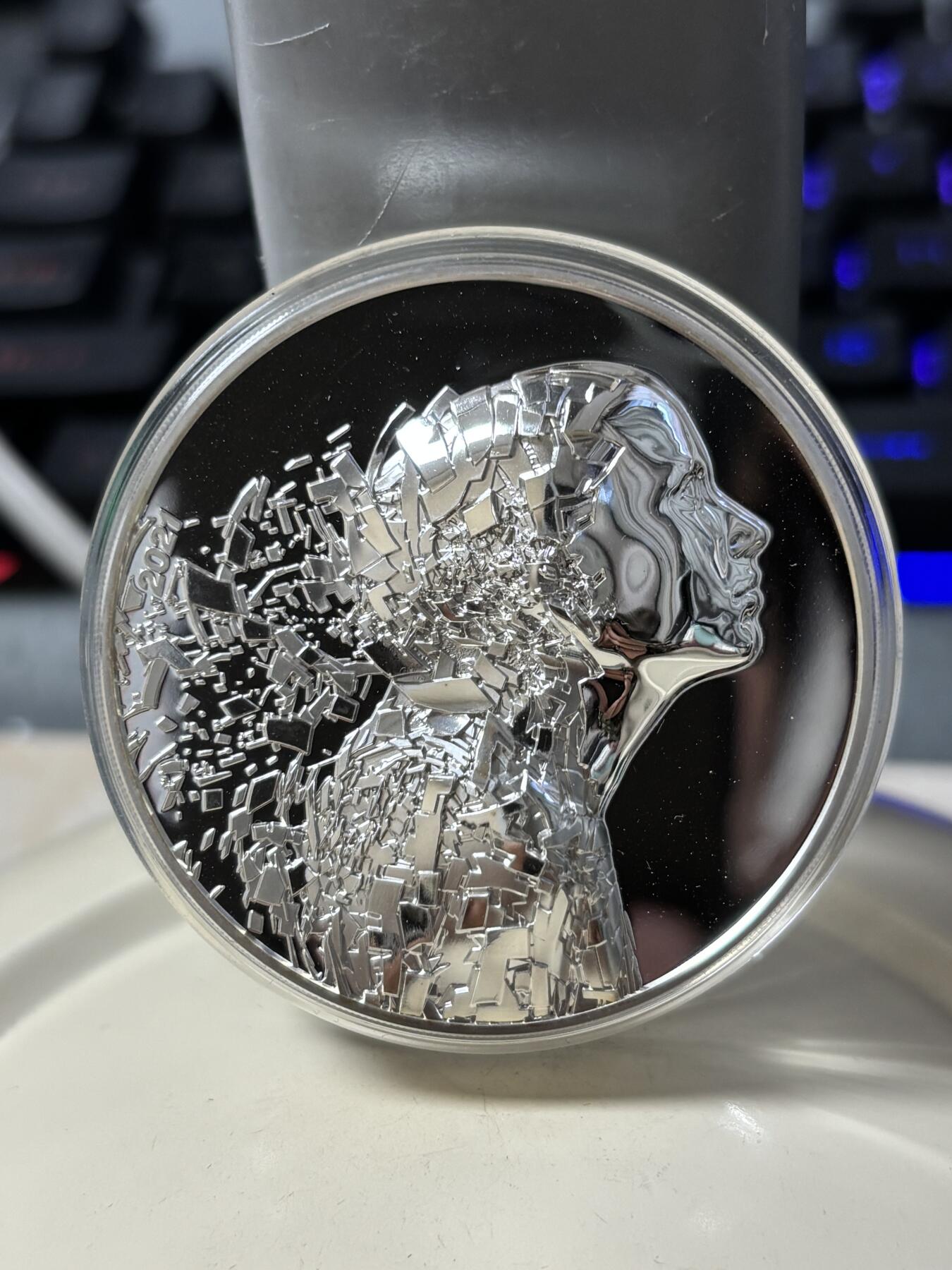 第186期拍卖 库克2021年信息大爆炸3盎司高浮雕精制纪念银币，999银，发行量999枚