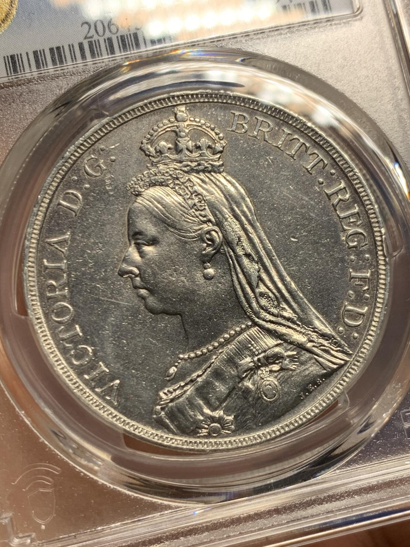 《竞宝斋》第447场 周日，周一，2场连拍 （全场包邮） PCGS AUD 英国1890年维多利亚高冠马剑银币
