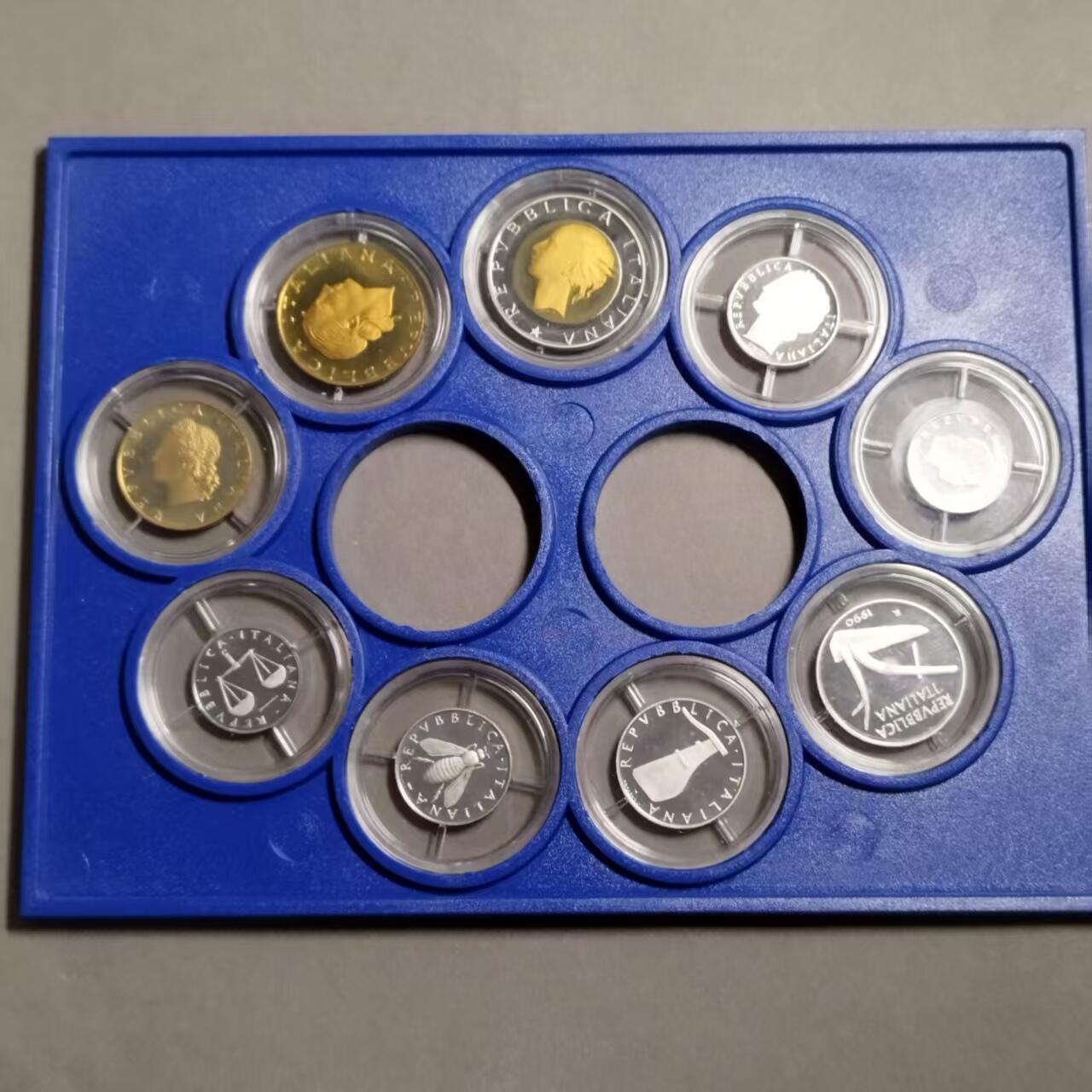 长老汇蛇年精选第八十一场拍卖 意大利1990年精制套币，缺两枚银币，量9400