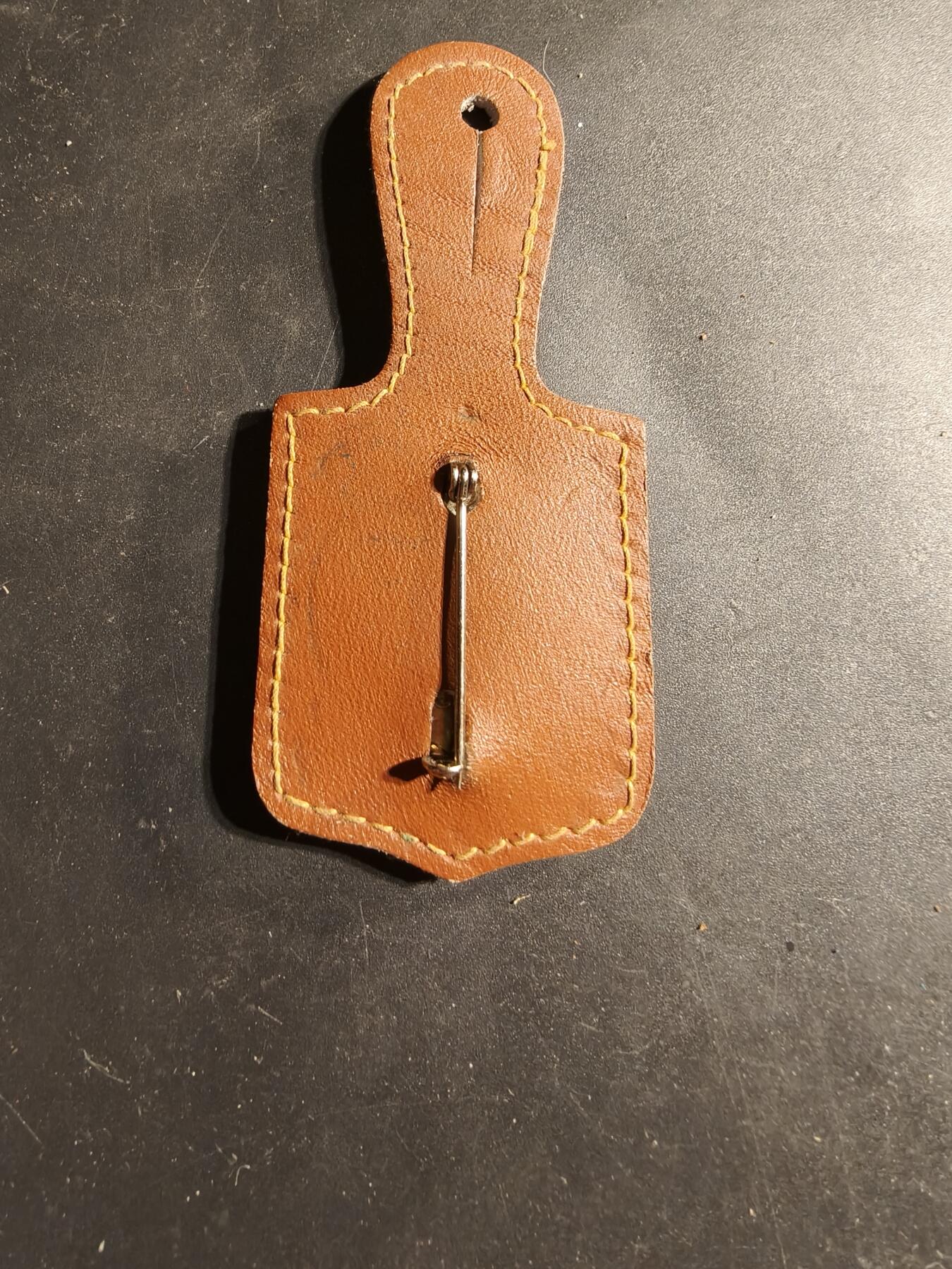 老王徽章第169期 法国陆军第40炮兵团证章