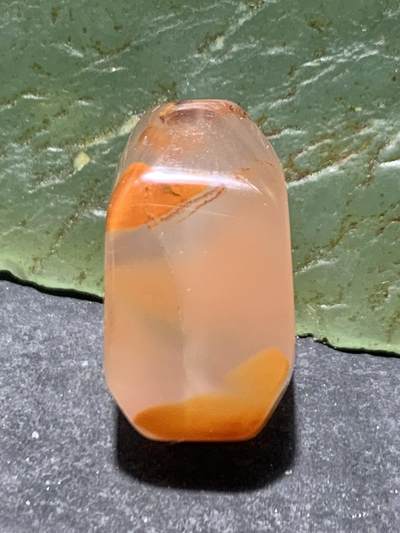 川料南红玛瑙荔枝冻飘柿子红通货随形四棱珠一颗！ - 川料南红玛瑙荔枝冻飘柿子红通货随形四棱珠一颗！