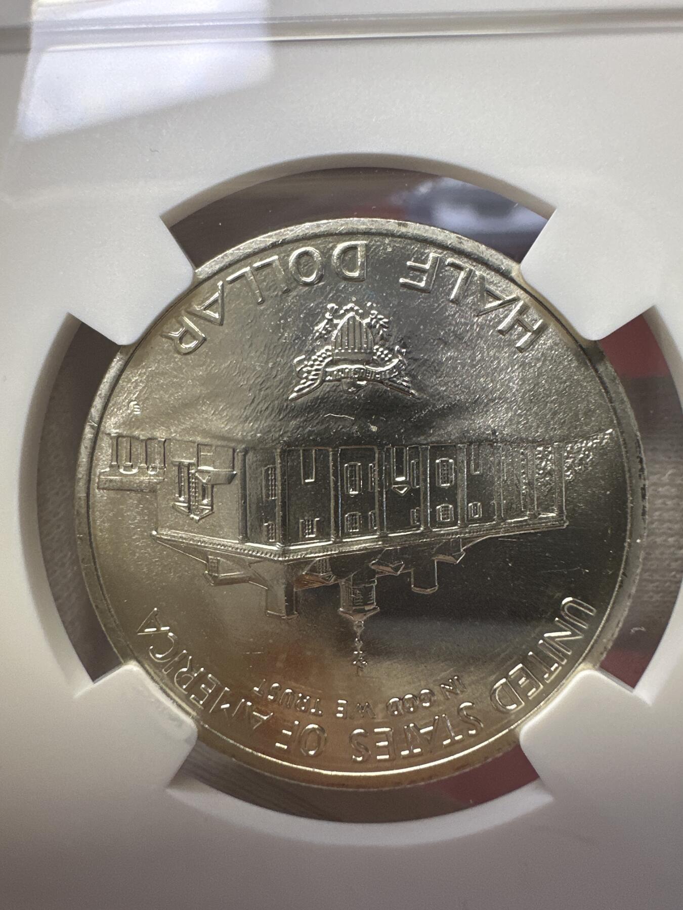 12.25银币、套币、精制币专场