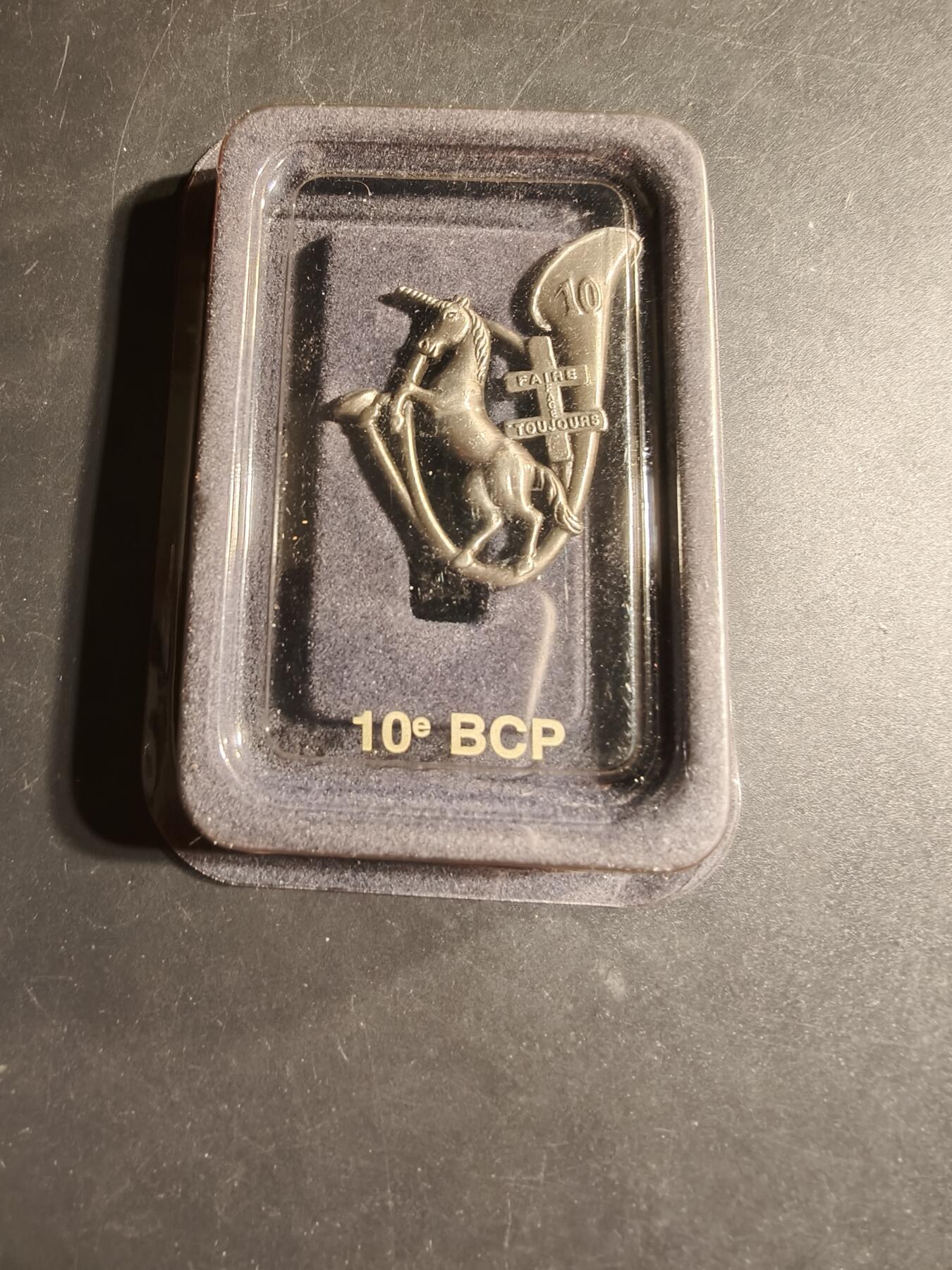 老王徽章第169期 法国第10山地步兵营证章     原盒