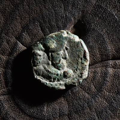 【良泉】【元旦直播场】1月1日晚19.30点开拍！208组西方古代钱币、日本朝鲜花钱 - 公元330-350年【萨珊-犍陀罗】沙普尔二世，犍陀罗地区打制铜币，4.73克