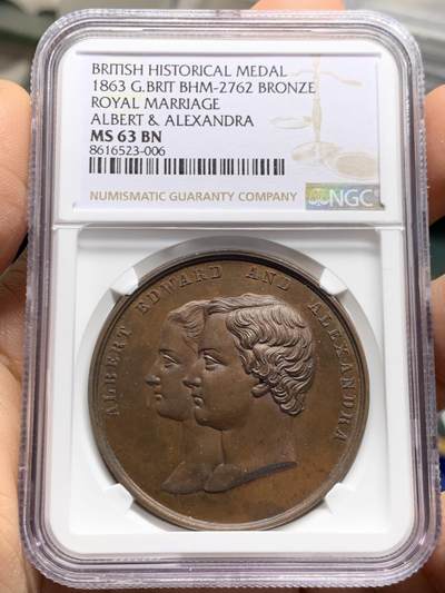 《竞宝斋》第447场 周日，周一，2场连拍 （全场包邮） - NGC MS63BN 英国1863年亚历山大公主与阿尔伯特结婚铜章，不错的品种，欢迎收藏。加厚盒