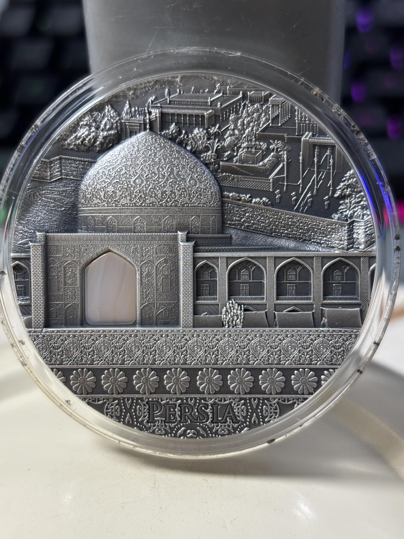 第186期拍卖 纽埃2022年古文明系列波斯文明2盎司纪念银币，999银，发行500枚