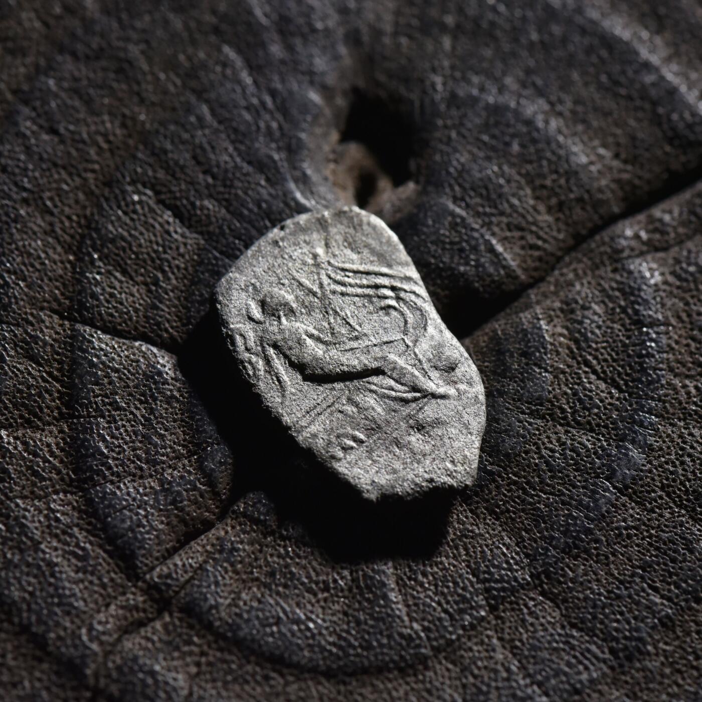 【良泉】【元旦直播场】1月1日晚19.30点开拍！208组西方古代钱币、日本朝鲜花钱 【藏家出品A】古希腊 水泽仙女4奥波银币 正面仙女头像，背面仙女坐在船头，公元前3-前2世纪深打好品，1.37克