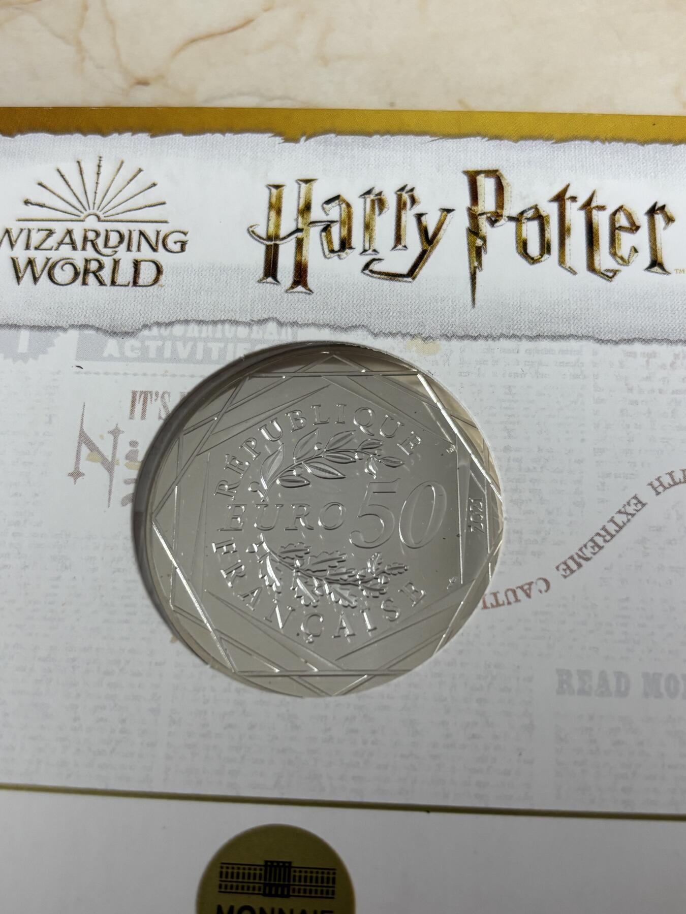 第186期拍卖 法国2021年哈利波特系列分拣帽50欧元彩色纪念银币，41克，900银