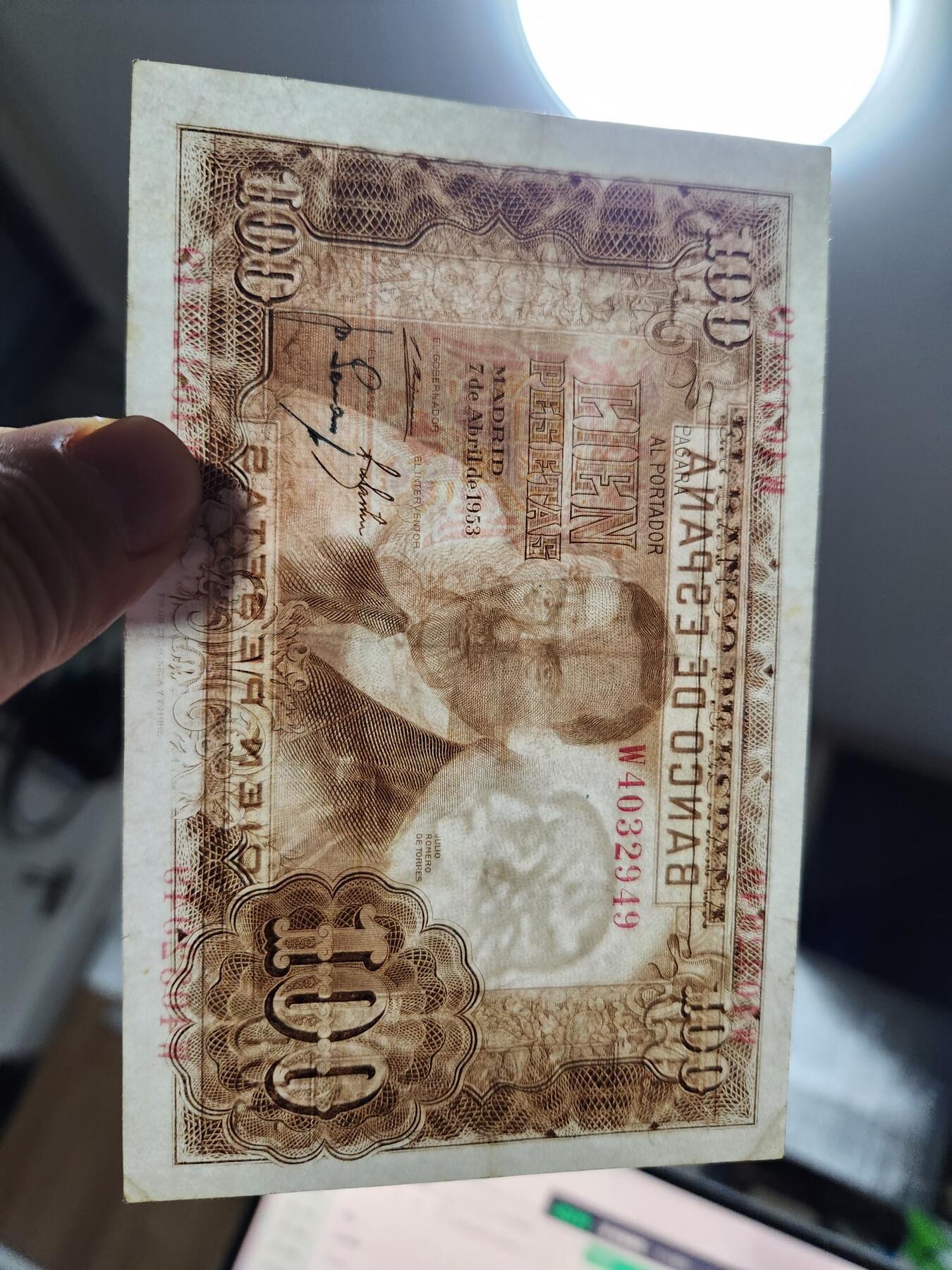 12月13号晚上8点 外国纸币自动截拍第72场 西班牙100 比塞塔 1953年 纸币 极美品