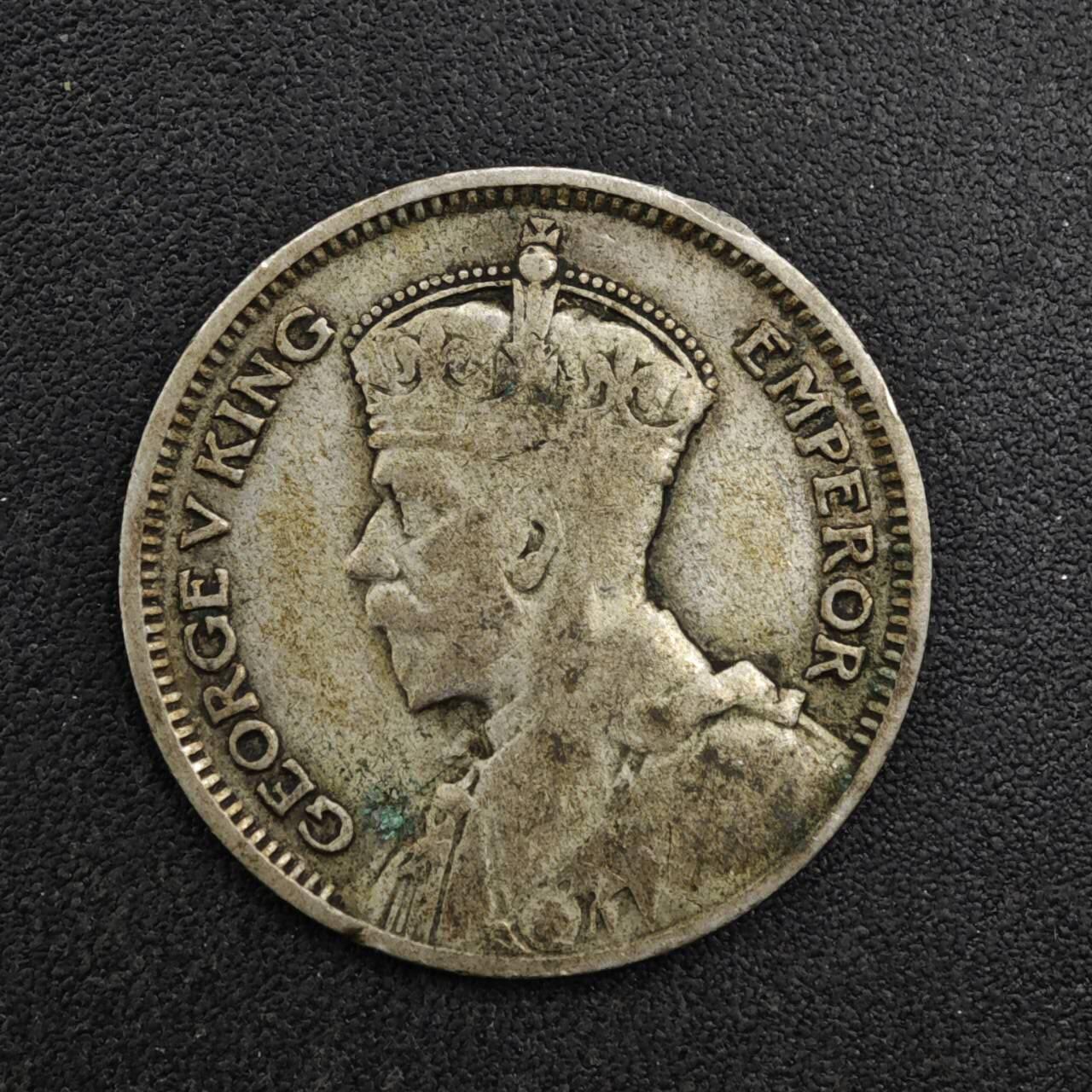 【淘币小摊】实时拍第八百二十七拍   散币场   满百包邮可预留二周 每周一统一发货   新西兰1934乔治五世6便士银币