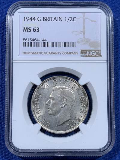 《竞宝斋》第447场 周日，周一，2场连拍 （全场包邮） - NGC MS63 英国1944乔治六世半克朗银币，转光流利品相好，不容错过的状态
