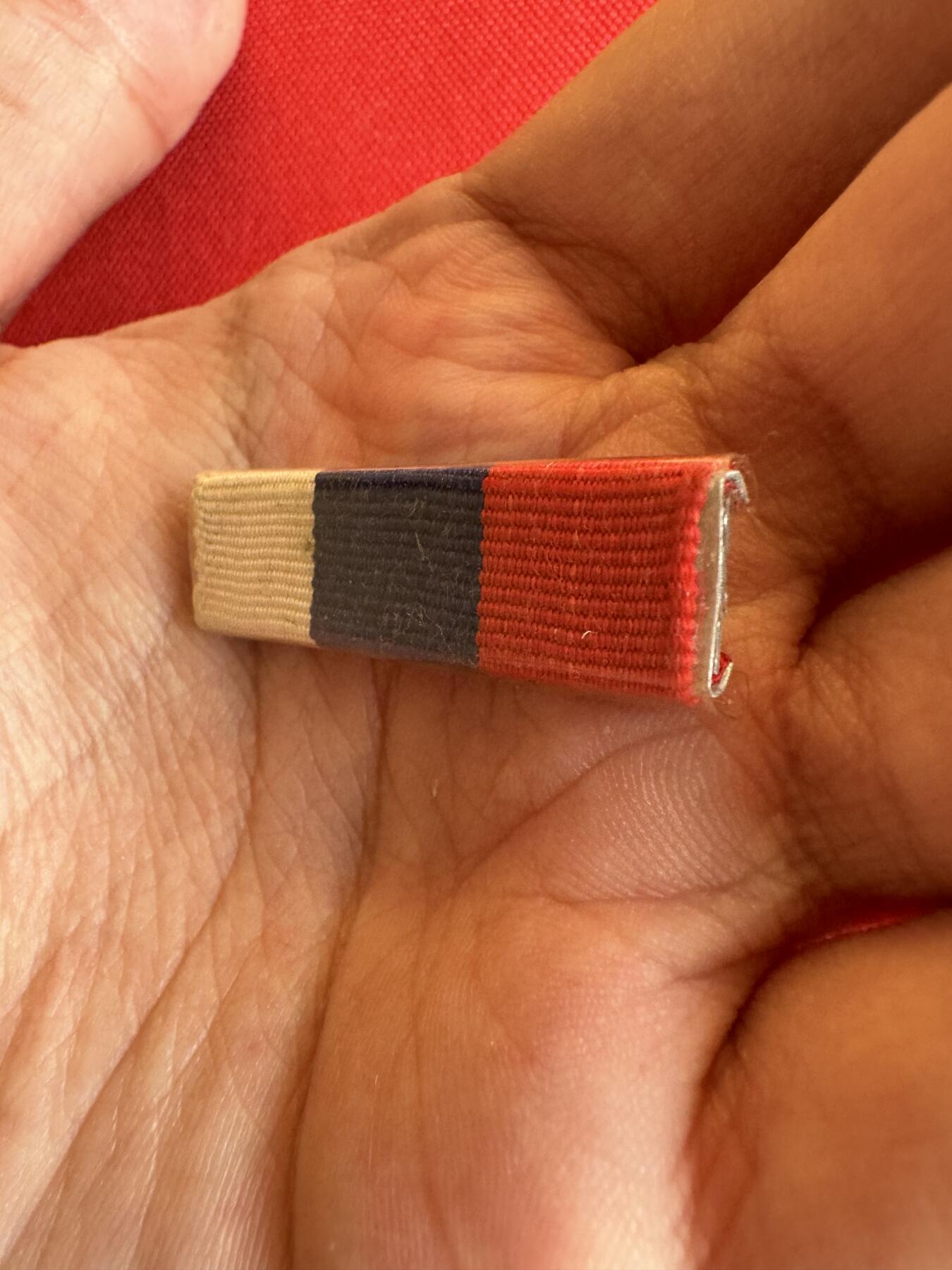 五哥徽章群   14号周日晚上八点4群联拍 略章