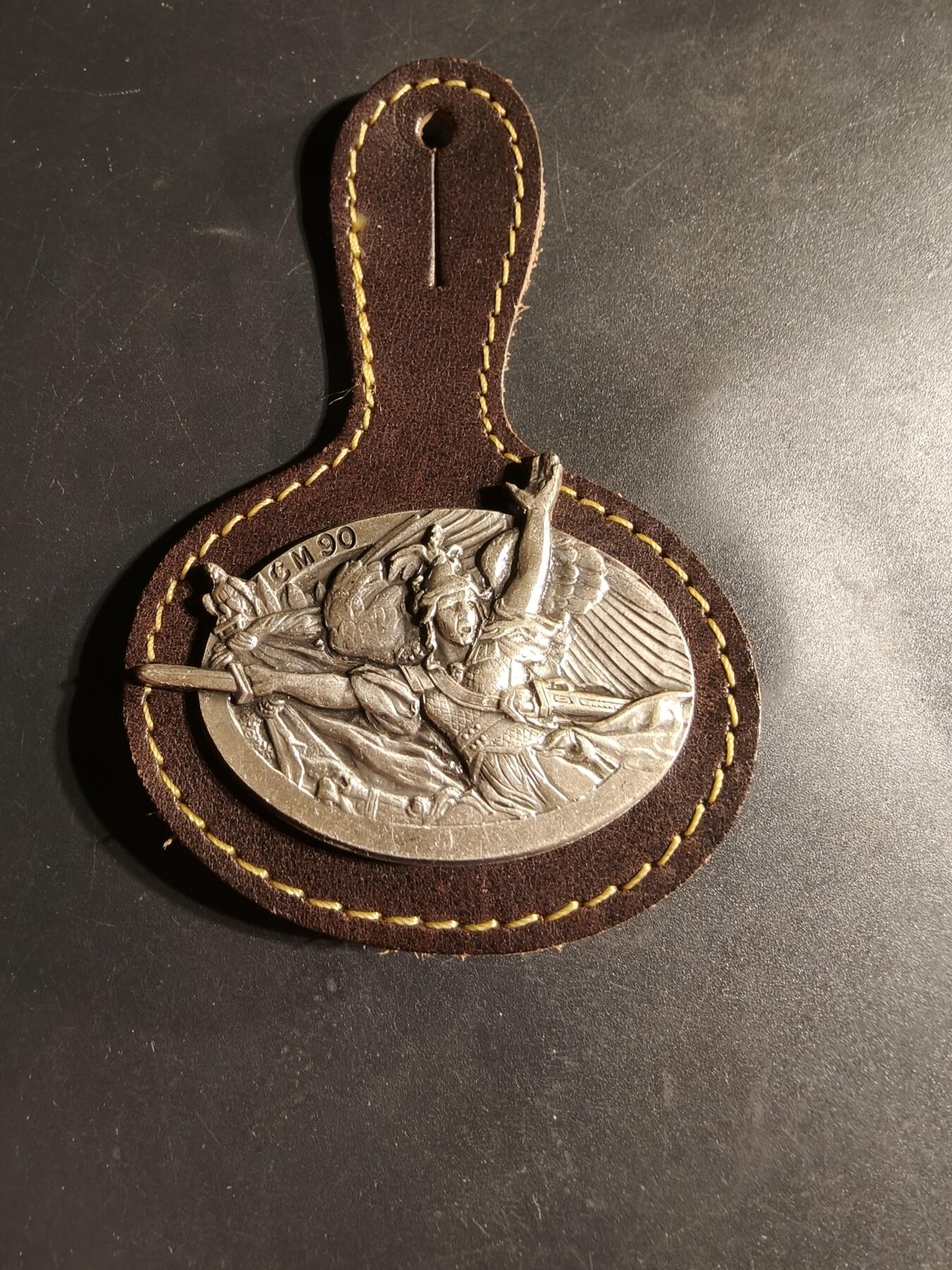 老王徽章第169期 法国第90国防动员中心证章