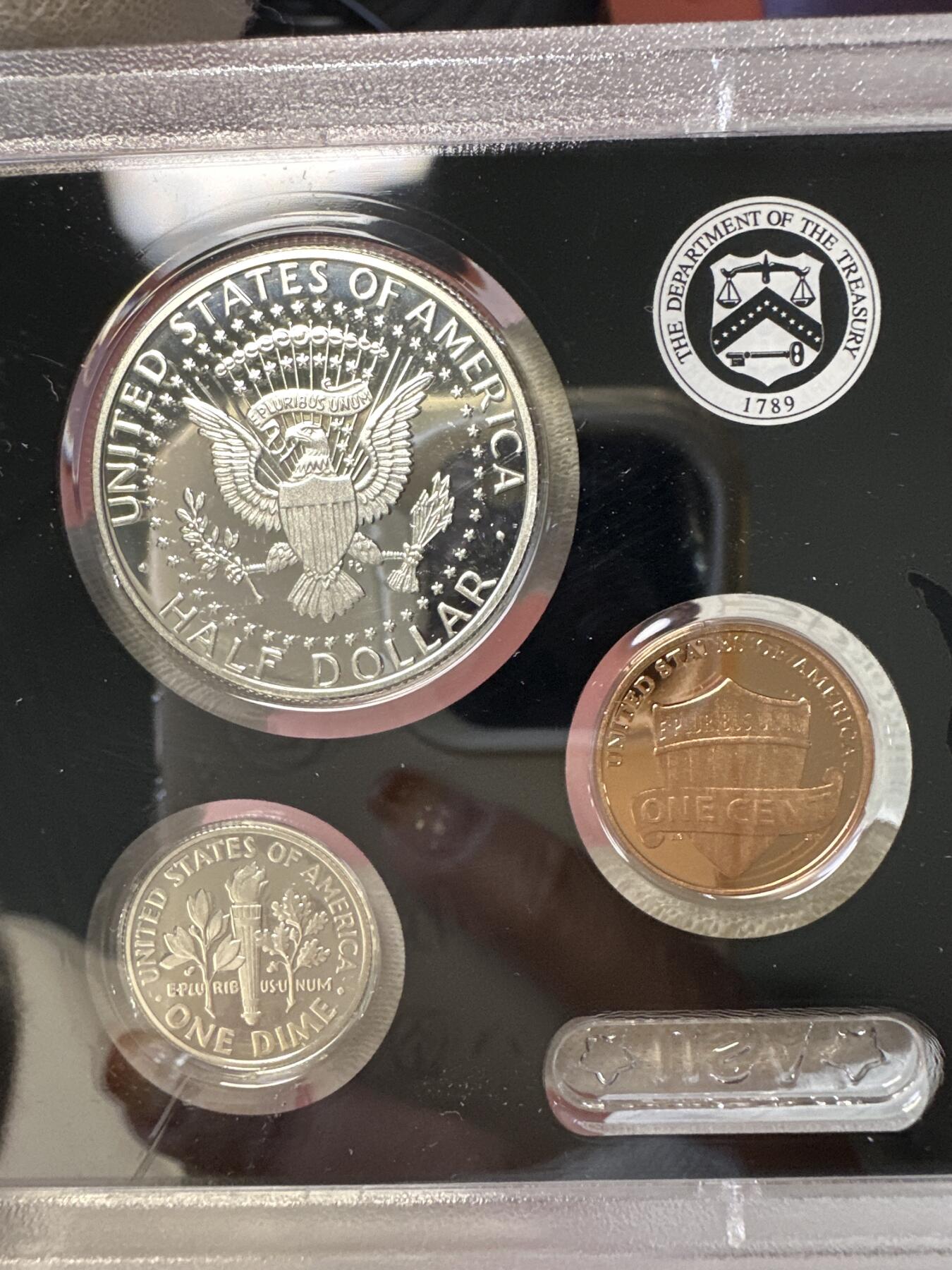 12.25银币、套币、精制币专场