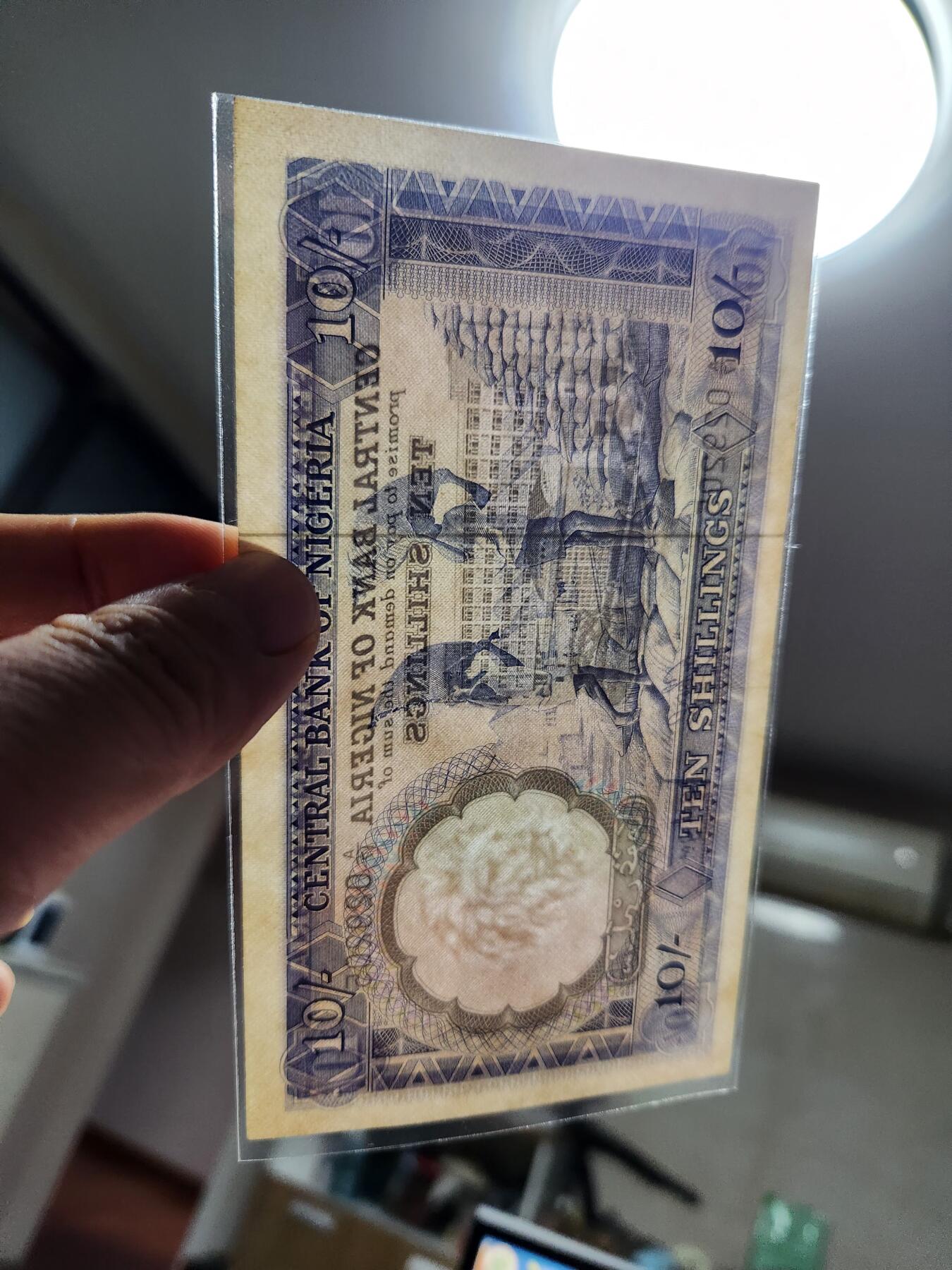 12月13号晚上8点 外国纸币自动截拍第72场 尼日利亚 1968年10先令 近新 稀少早期英镑制