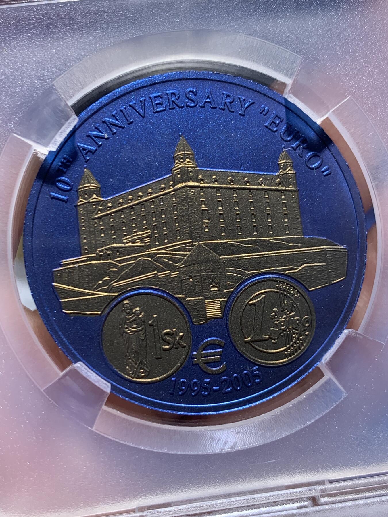 《竞宝斋》第447场 周日，周一，2场连拍 （全场包邮） TQG MS69 利比里亚2006年欧元10周年纪念-斯洛伐克5元蓝铌币 7.78克 发行量：1万