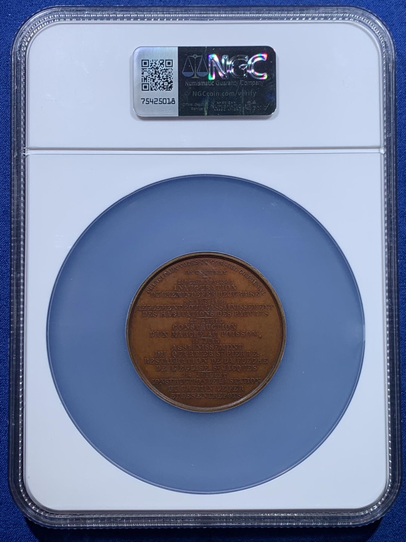 《竞宝斋》第447场 周日，周一，2场连拍 （全场包邮） NGC MS64BN 超高分 比利时图尔奈圣母大教堂铜章，加大盒装。