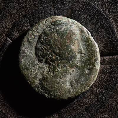 【良泉】【元旦直播场】1月1日晚19.30点开拍！208组西方古代钱币、日本朝鲜花钱 - 公元141年【古罗马】安东尼·庇护之妻-大福斯蒂娜，追思版，阿斯铜币，9.83克