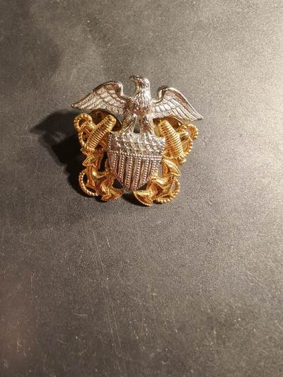 老王徽章第169期 - 美国海军船帽帽徽     带厂标