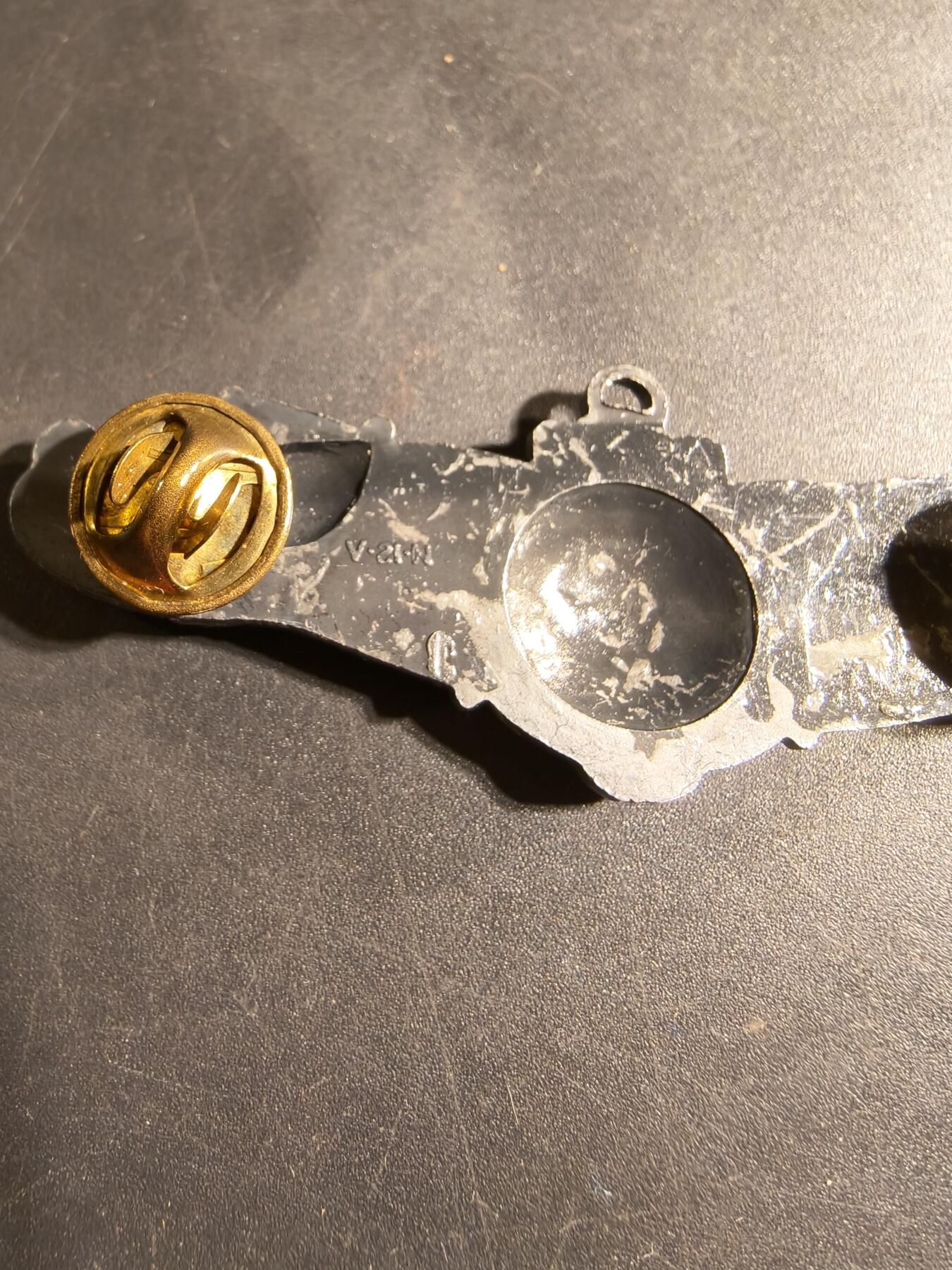 老王徽章第169期 美国海军士兵信息优势战证章      带厂标