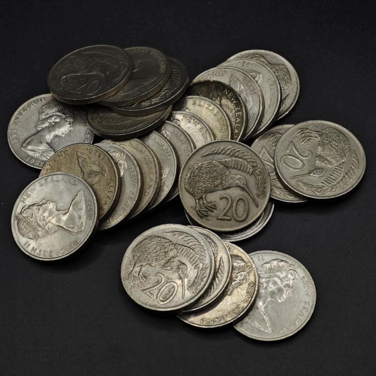 【淘币小摊】实时拍第八百二十七拍   散币场   满百包邮可预留二周 每周一统一发货   新西兰20分25枚