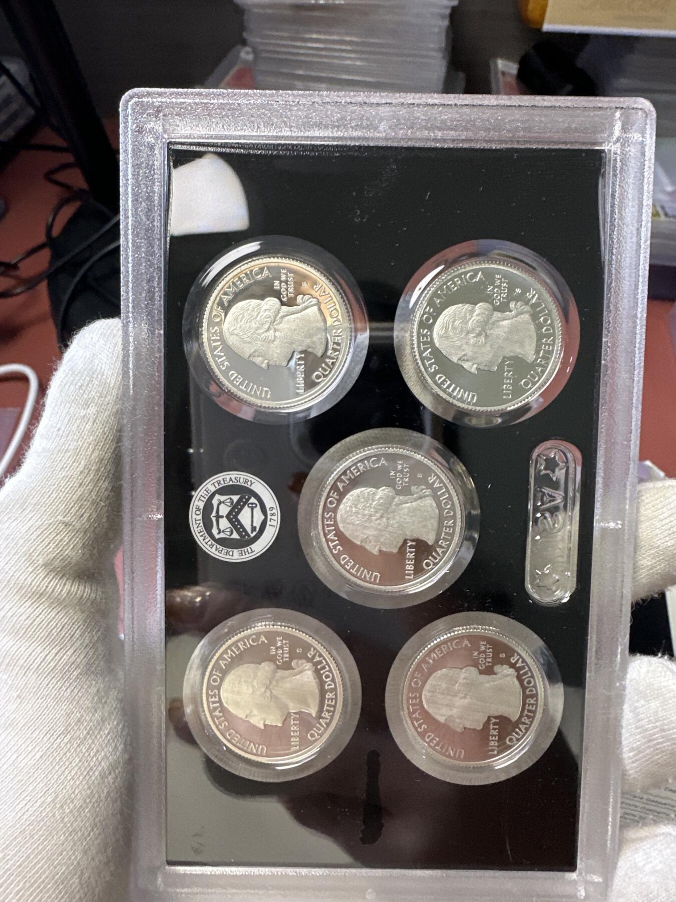 12.25银币、套币、精制币专场