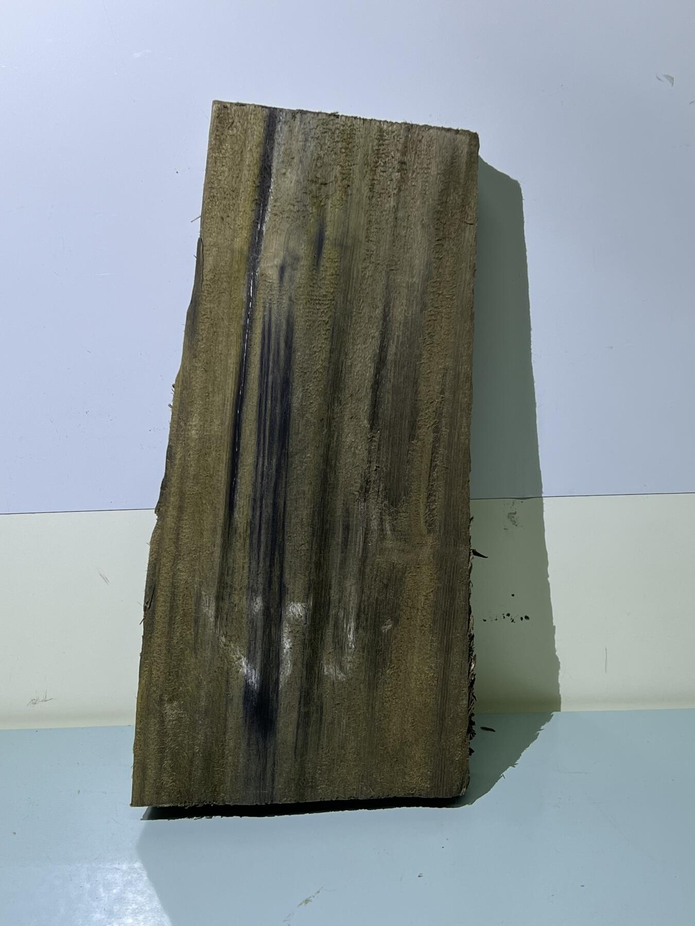 零元拍：B1-1 金丝楠 牌子料   满金丝 果香满满 尺寸：31/16/11.8CM。