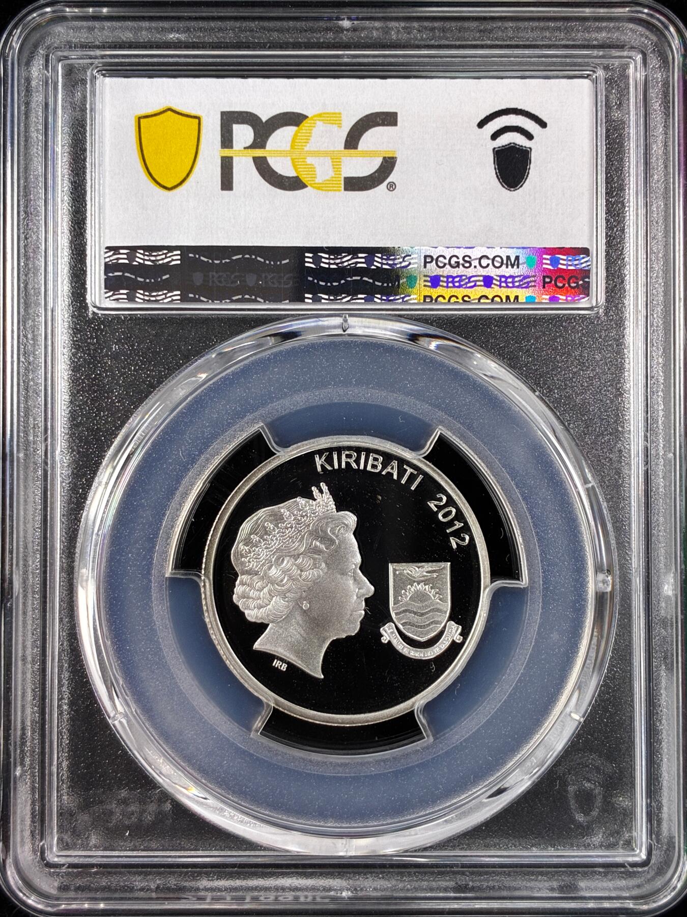 【雨安】【直播拍卖】【世界币章121期-评级币】2025-12-20 周六 19:30 保真 [评级现代] Kiribati 基里巴斯 10元 2012年 我们会记住他们 PCGS-PR70DCAM 精制