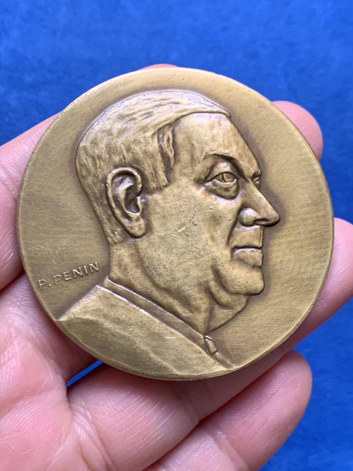 《竞宝斋》第447场 周日，周一，2场连拍 （全场包邮） 法国著名医学教授大铜章 直径57mm 重量84.1g 铜标边铭