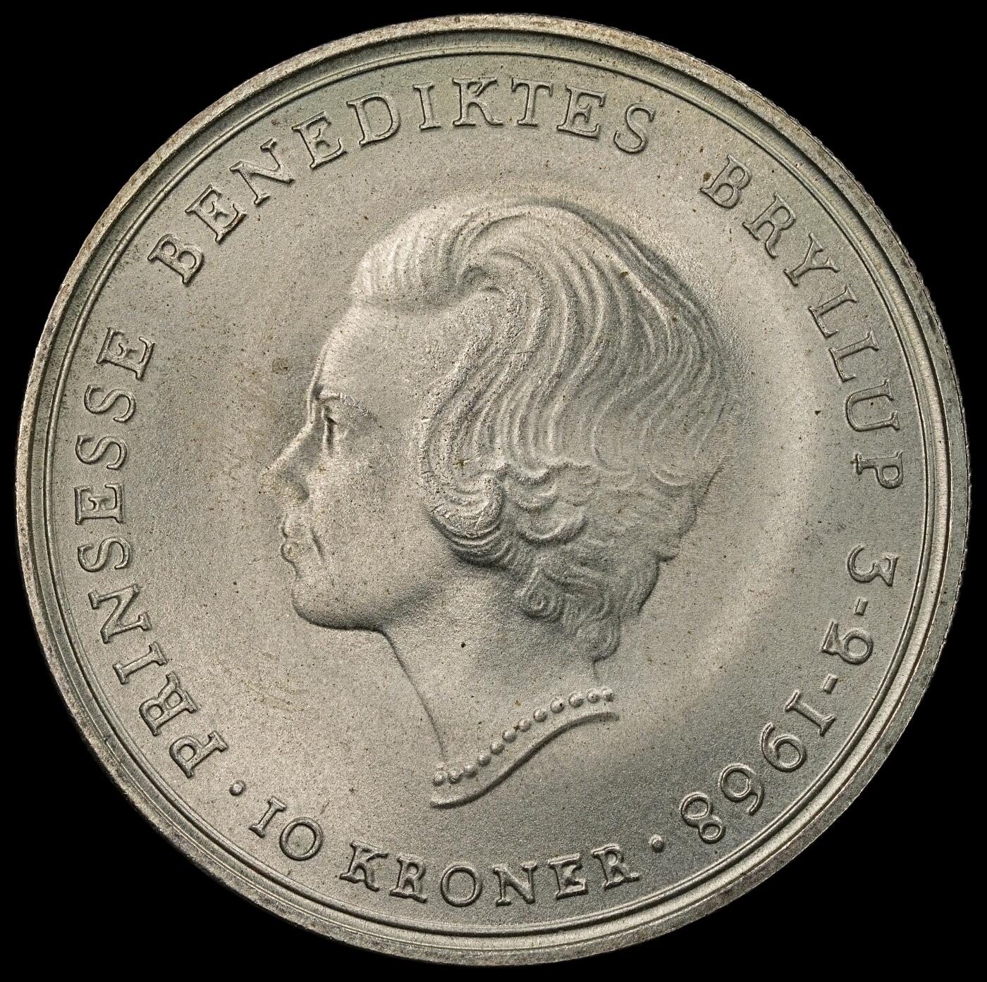 修遠堂世界钱币第九十七期 1968 年丹麦-弗雷德里克九世之女本尼迪克特公主婚礼纪念10 克朗银币 20.40g，含银80% 