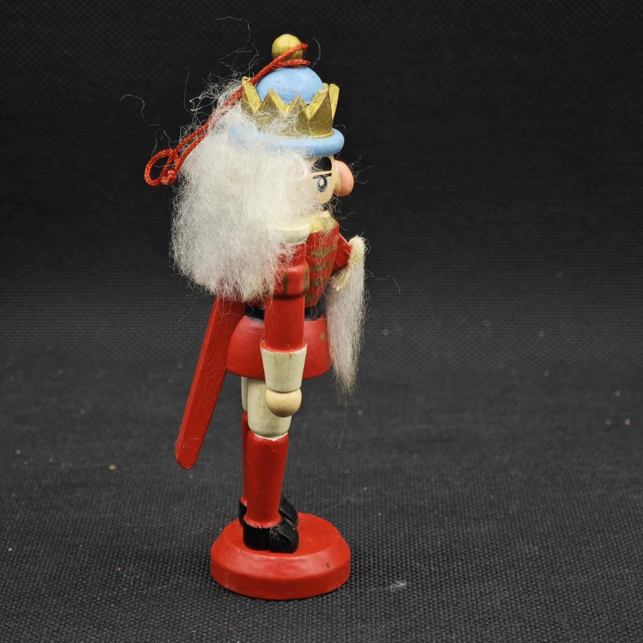 【淘币小摊】限时拍第八百三十拍  散币纸币邮票场  满百包邮可预留两周  周一统一发货  木质玩偶高13cm