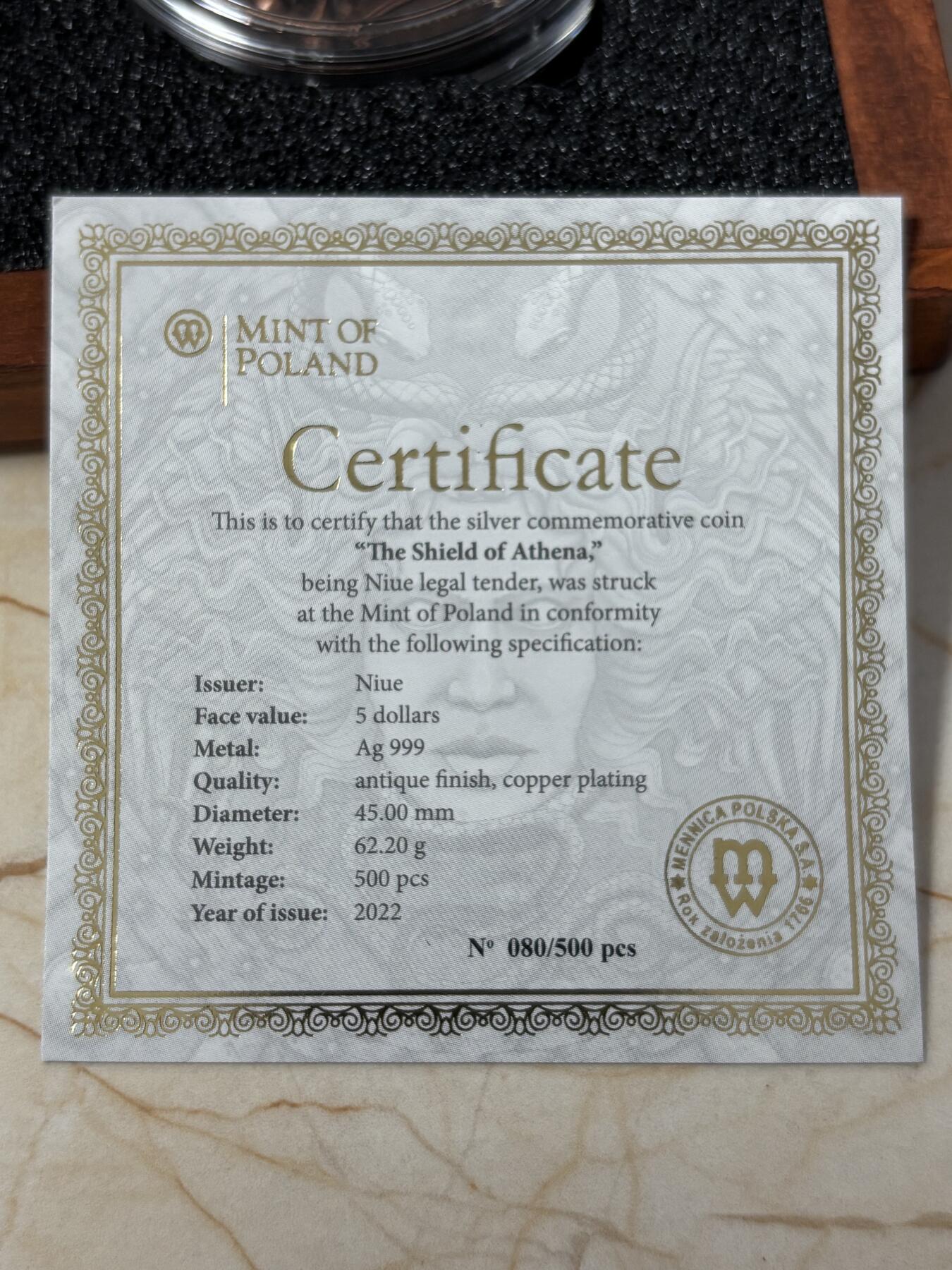 第186期拍卖 纽埃2022年战神之盾系列(1)–雅典娜神盾–美杜莎之盾超高精浮雕镀铜仿古纪念银币.2盎司,999银镀铜，发行500枚