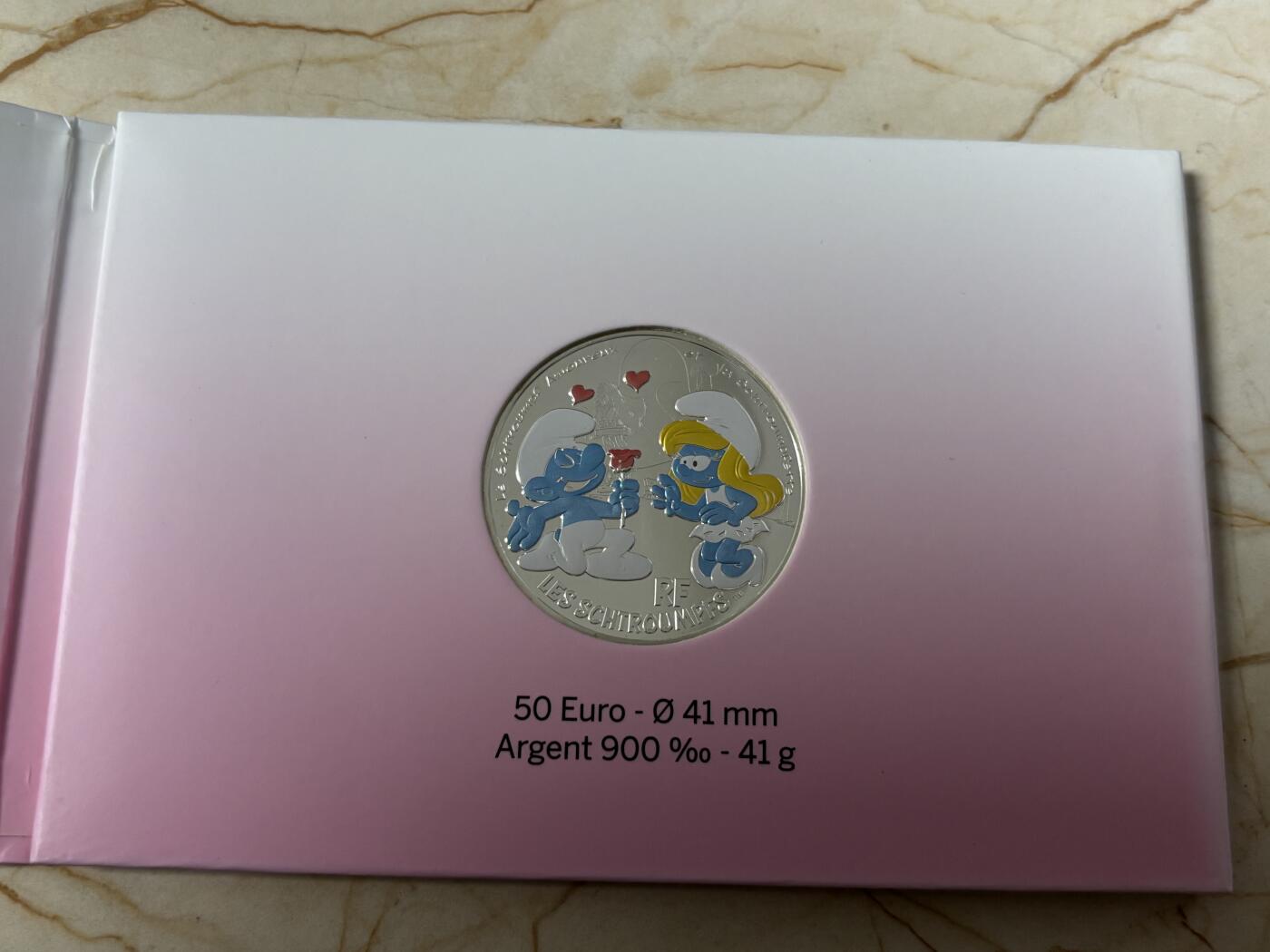 第186期拍卖 法国2020年童年的回忆蓝精灵50欧元系列爱情银币，900银，41克，发行20000枚