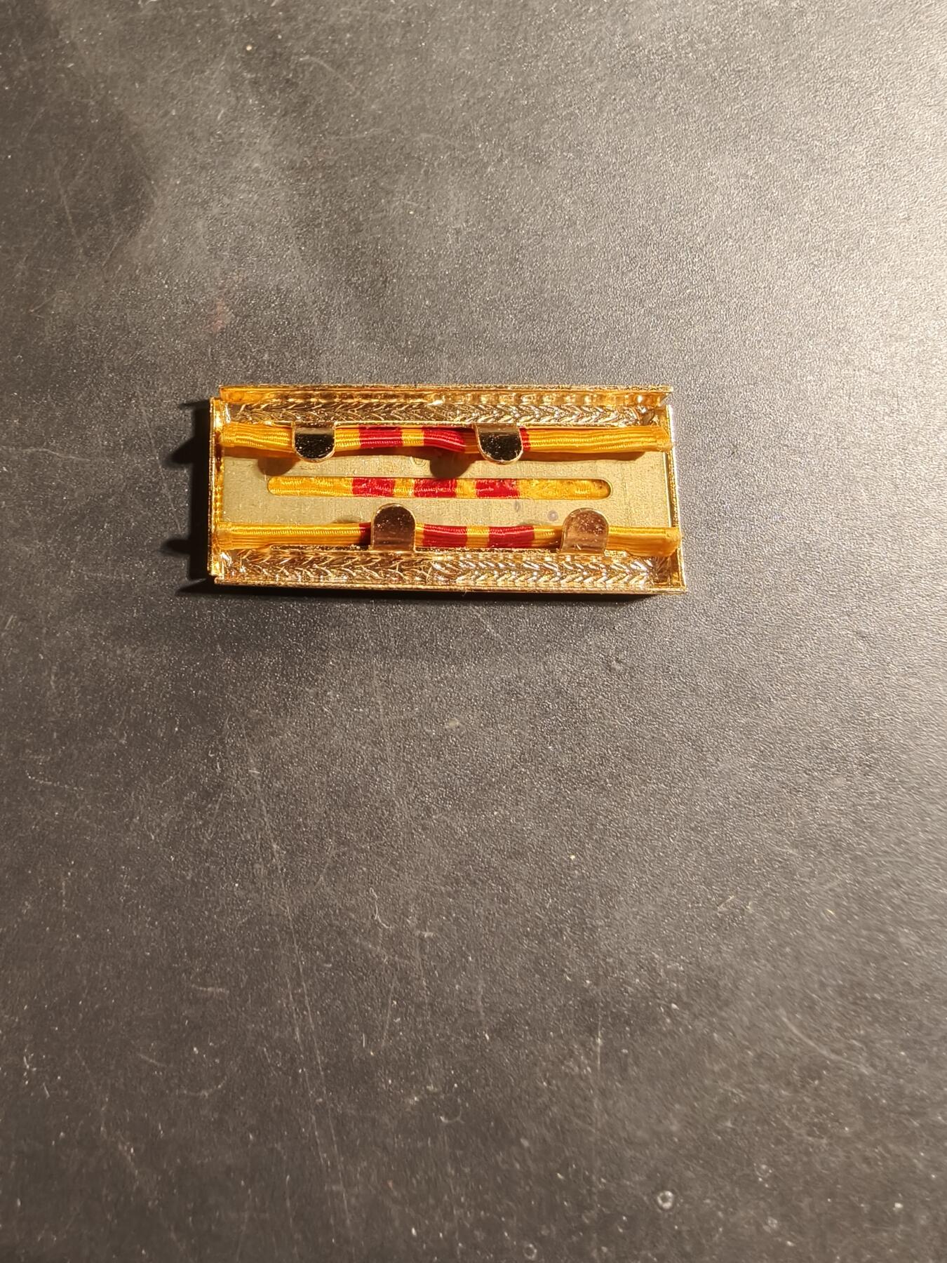 老王徽章第169期 南越总统集体嘉奖勋略