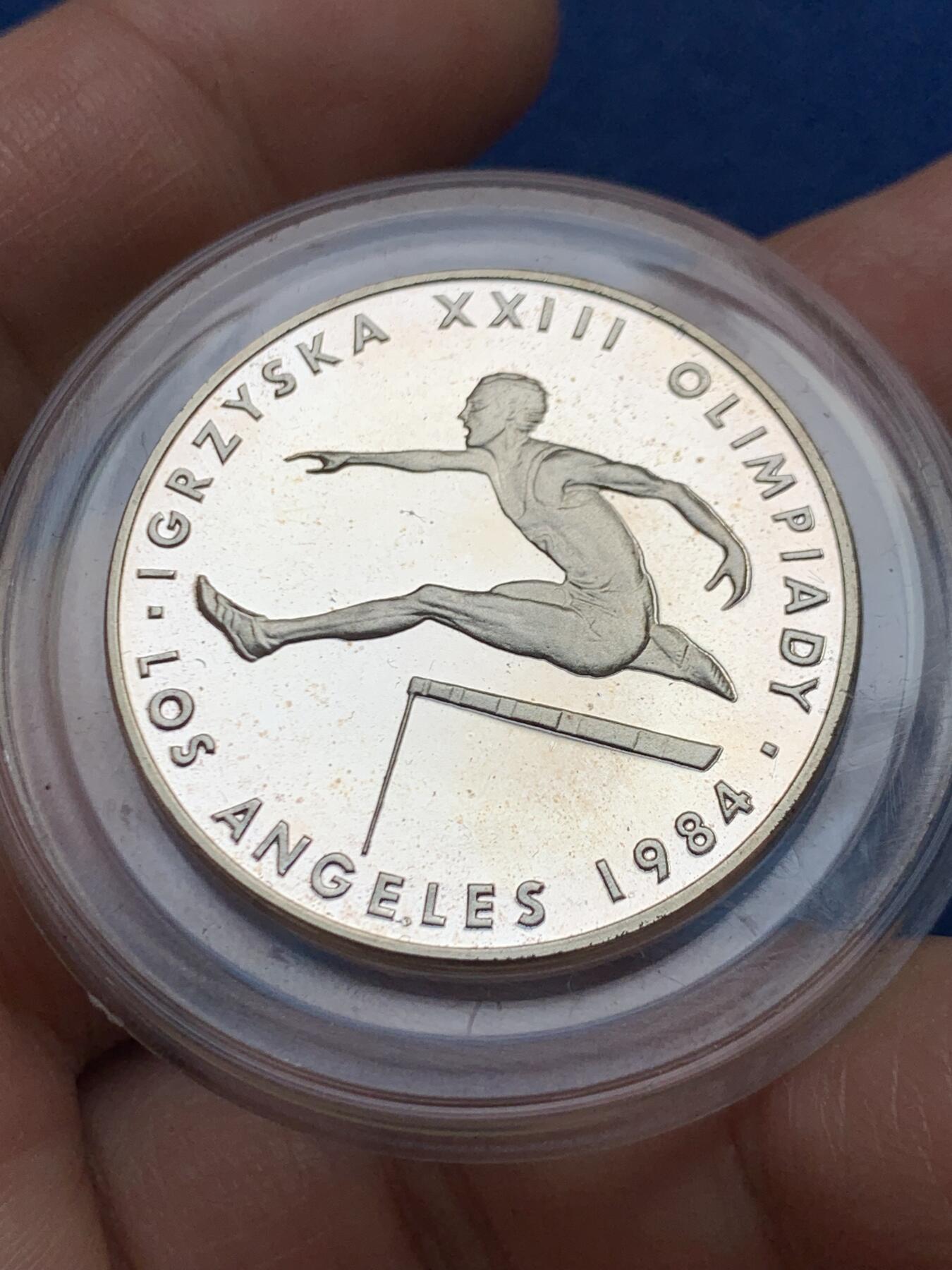 《竞宝斋》第447场 周日，周一，2场连拍 （全场包邮） 波兰1984年洛杉矶奥运会200兹罗提银币 750银 17.6克