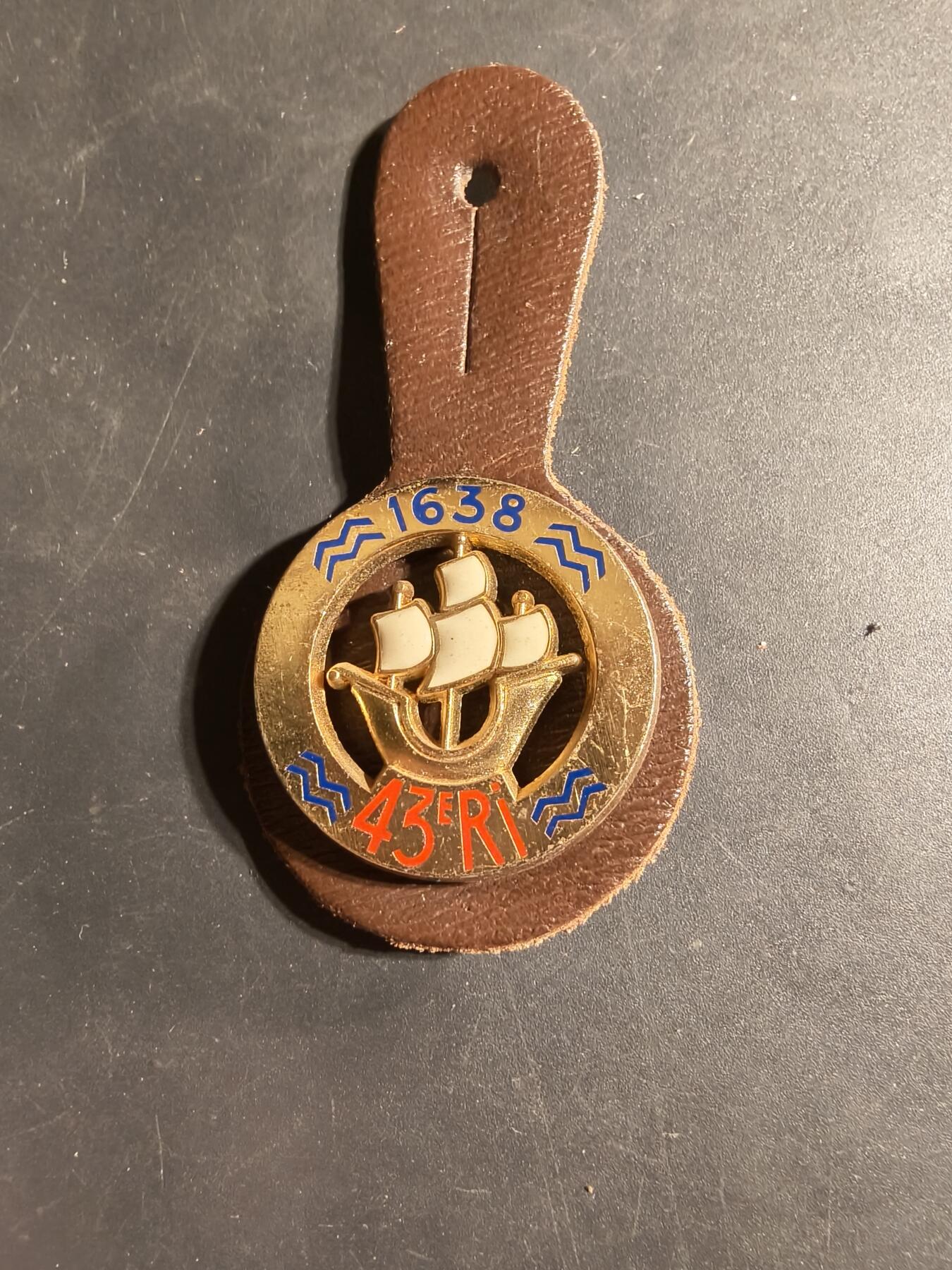 老王徽章第169期 法国第43步兵团证章