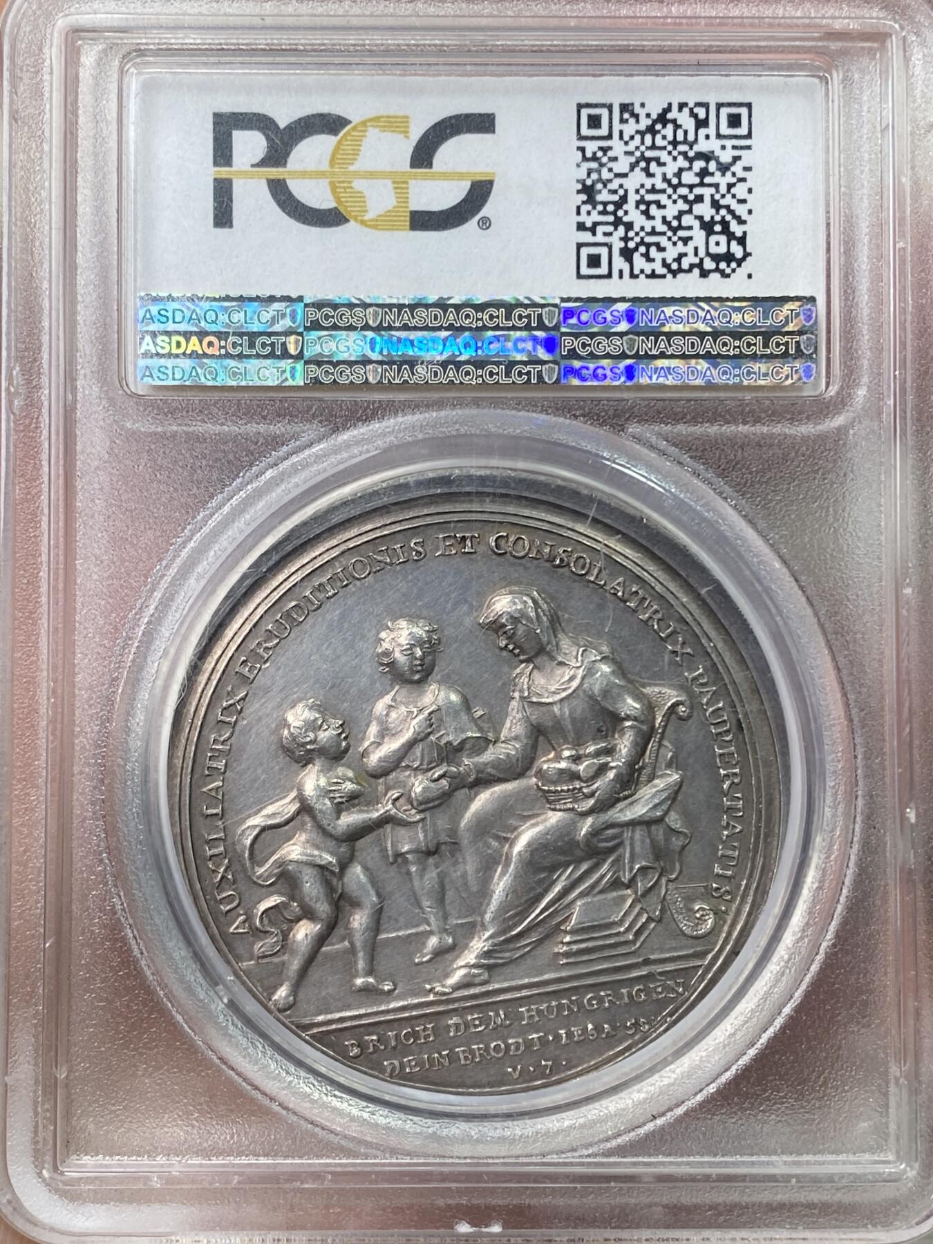 万国钱币拍卖第057期（万国冬季大拍） PCGS SP58  1739年德国纽伦堡商人和慈善家伊丽莎白·克劳斯逝世100周年纪念大银章 其创建的伊丽莎白·克劳斯基金会建立了孤儿院、资助学校并提供四年奖学金 43.2MM 29.67G 当年仅作为赠送出席基金会百周年之际在场的贵宾 非常罕见的18世纪高浮雕收藏级品种