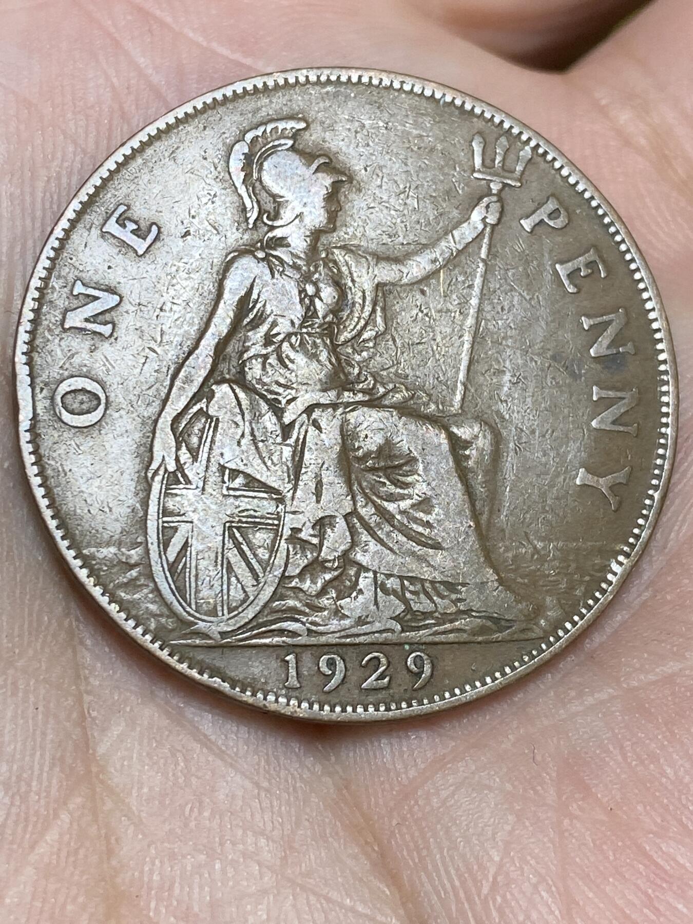 2025年第一百三十六场(总第一百六十二场）外国好品纸夹散币场(免佣金)