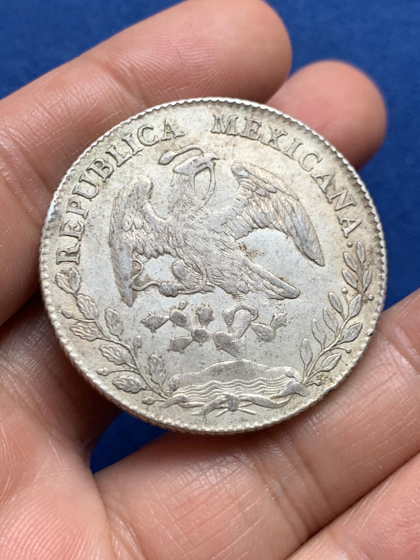 《竞宝斋》第447场 周日，周一，2场连拍 （全场包邮） 墨西哥1892 ZS FZ版 8R鹰洋银币 好品相带光