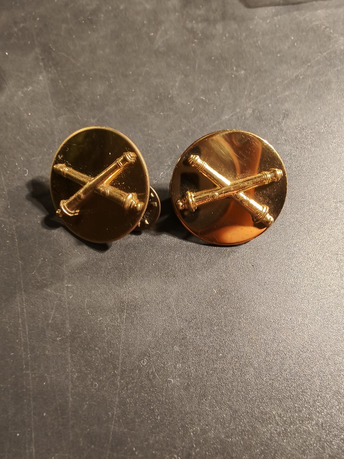 老王徽章第169期 美国炮兵领章一组