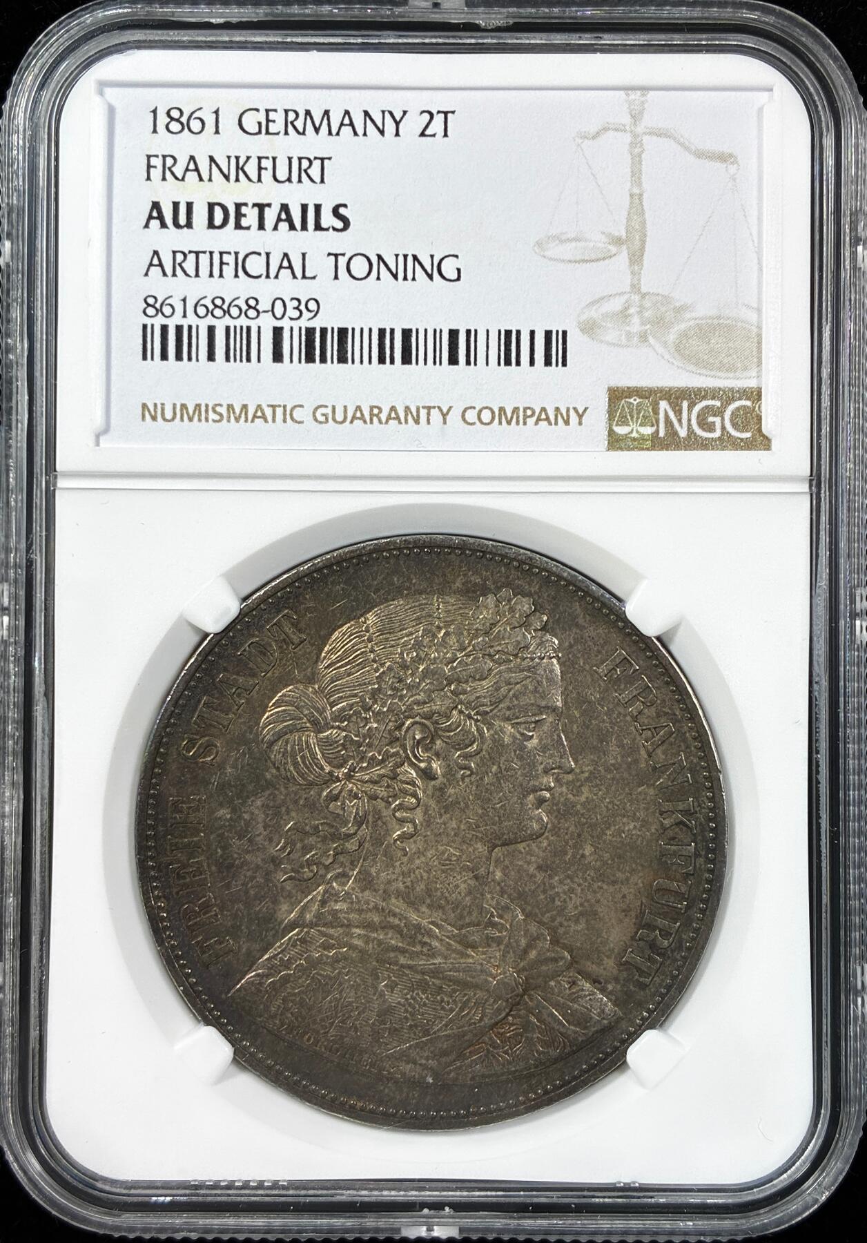 【雨安】【直播拍卖】【世界币章121期-评级币】2025-12-20 周六 19:30 保真 [评级德国] Germany 德国 德意志 2泰勒 Frankfurt法兰克福 Thun.145 KM#0365 (1860-1866) 法兰克福少女 1861年  NGC-AU 酱彩包浆