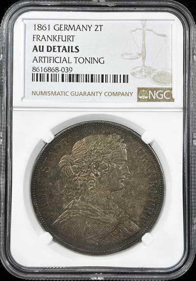 【雨安】【直播拍卖】【世界币章121期-评级币】2025-12-20 周六 19:30 保真 - [评级德国] Germany 德国 德意志 2泰勒 Frankfurt法兰克福 Thun.145 KM#0365 (1860-1866) 法兰克福少女 1861年  NGC-AU 酱彩包浆